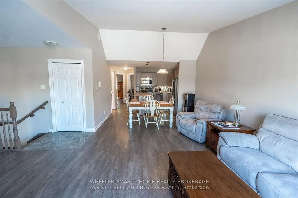 Photo 2 of Unit 225, 218 First Street E, Cornwall — HOMEH