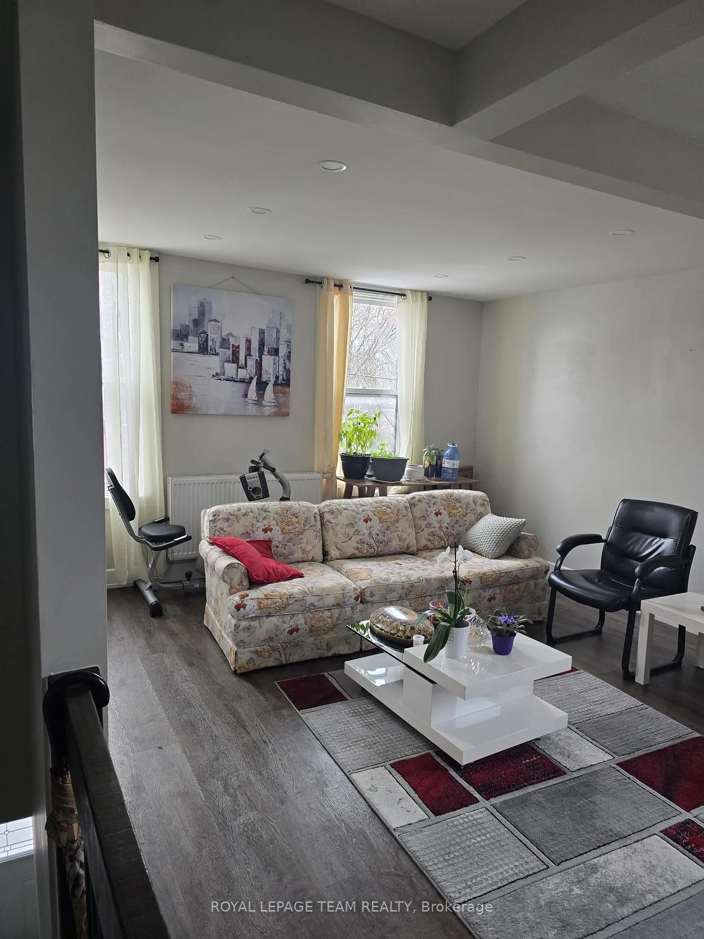 Photo 5 of Unit A, 259 Montfort Street, Ottawa, Vanier — HOMEH