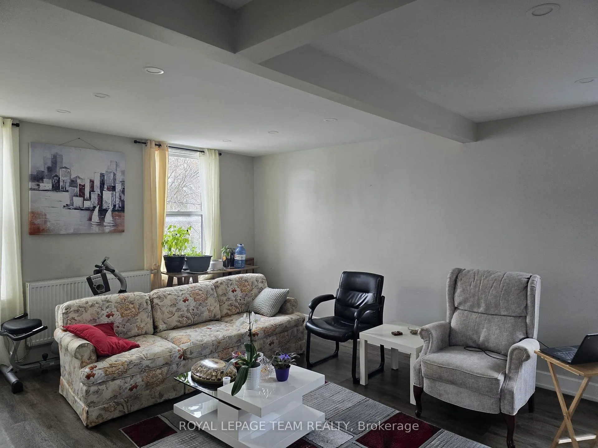 Photo 7 of Unit A, 259 Montfort Street, Ottawa, Vanier — HOMEH