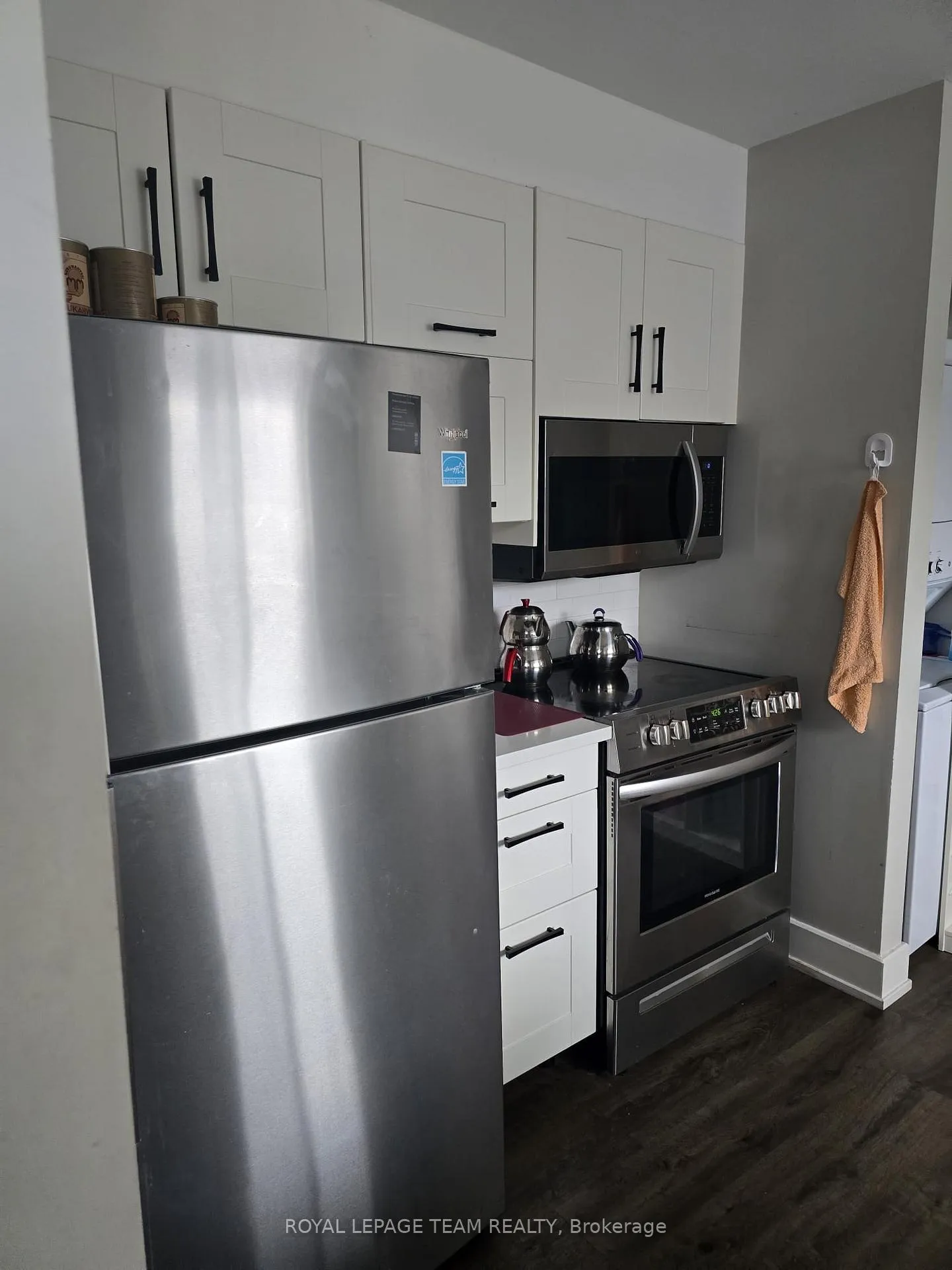 Photo 9 of Unit A, 259 Montfort Street, Ottawa, Vanier — HOMEH