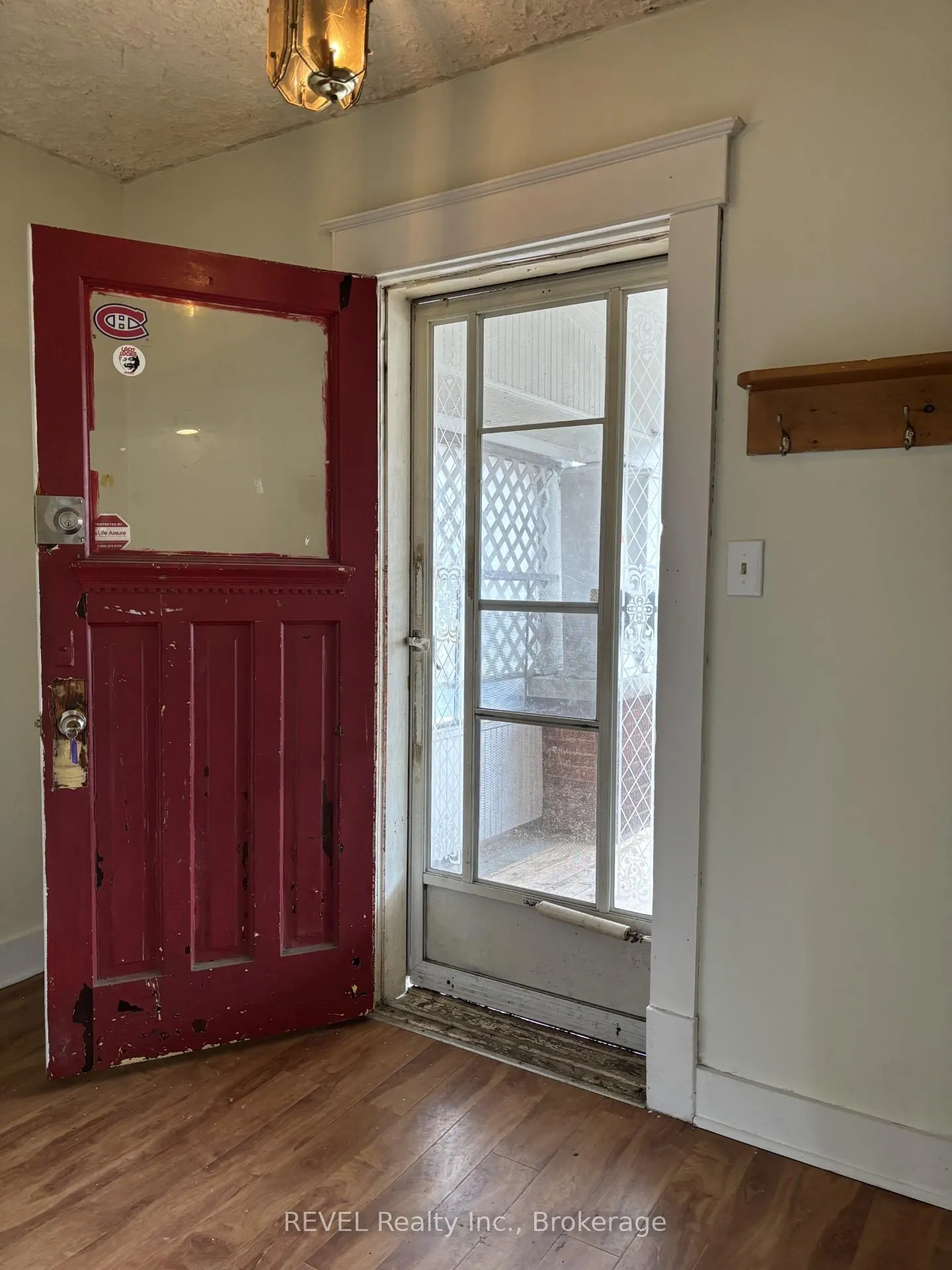 Photo 7 of 4819 Fourth Avenue, Niagara Falls, Cherrywood — HOMEH
