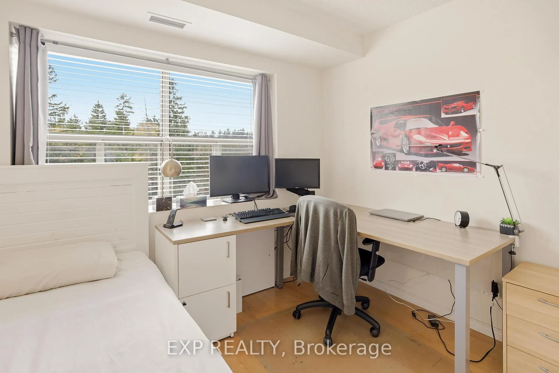 Photo 11 of 300 Keats Way, Waterloo, Beechwood — HOMEH