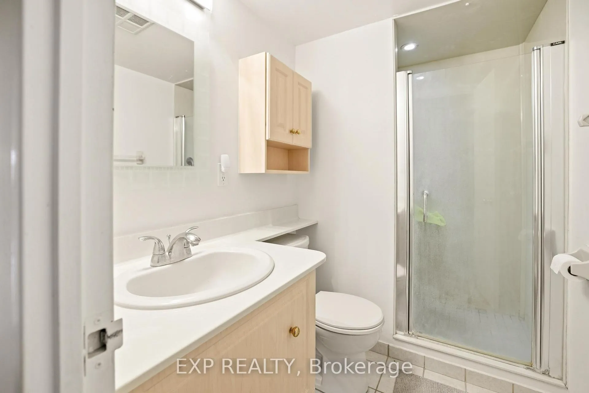 Photo 13 of 300 Keats Way, Waterloo, Beechwood — HOMEH