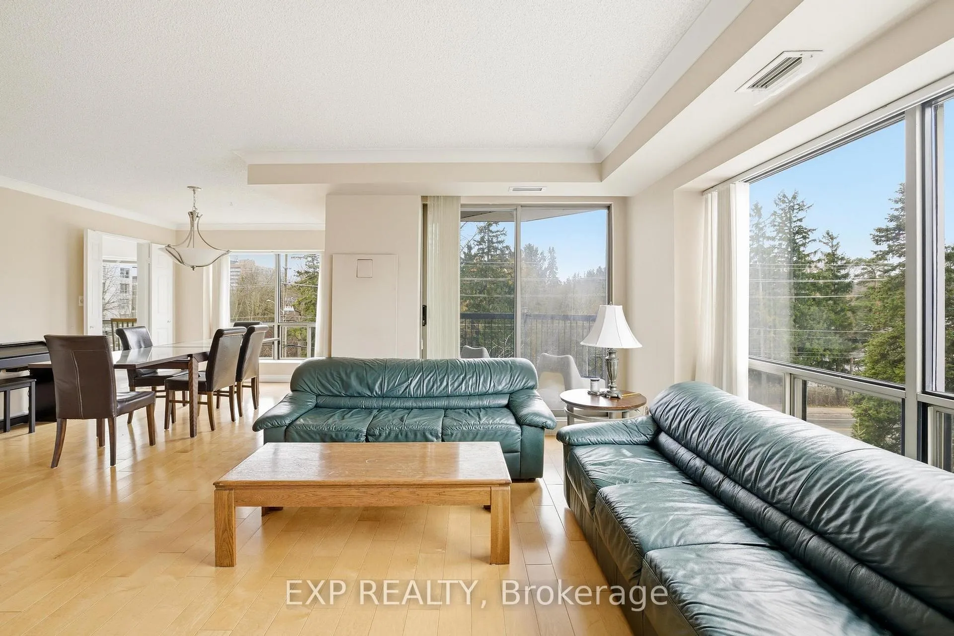 Photo 27 of 300 Keats Way, Waterloo, Beechwood — HOMEH