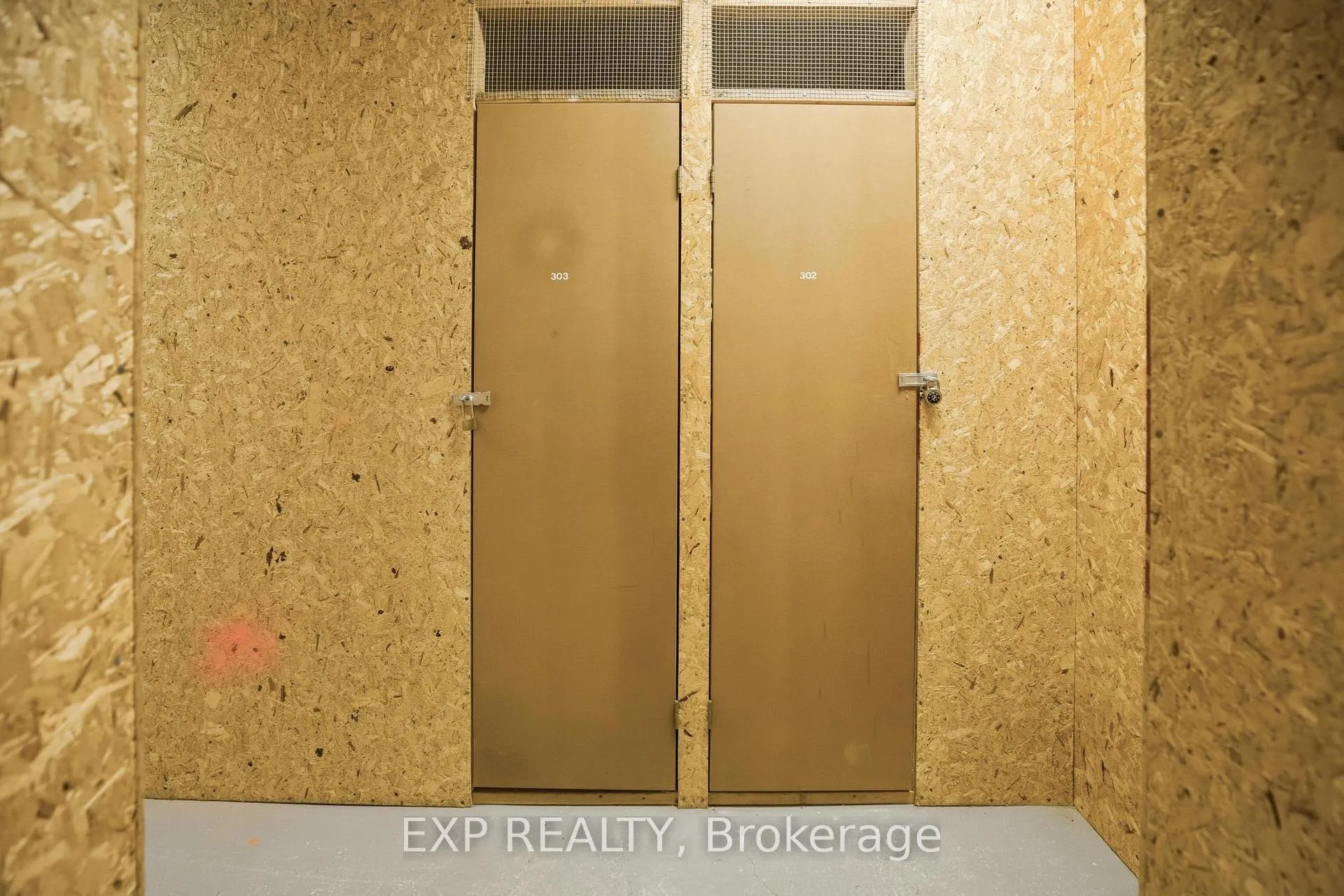 Photo 31 of 300 Keats Way, Waterloo, Beechwood — HOMEH
