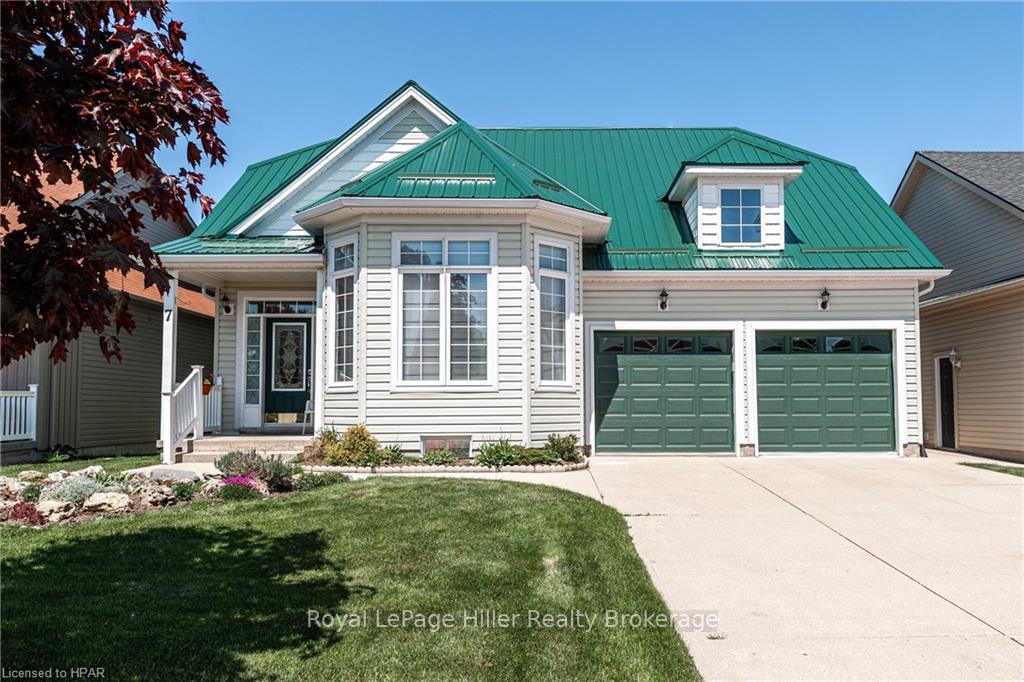 Photo 1 of Unit 7, 7 Stornoway Crescent, Huron East, Egmondville — HOMEH