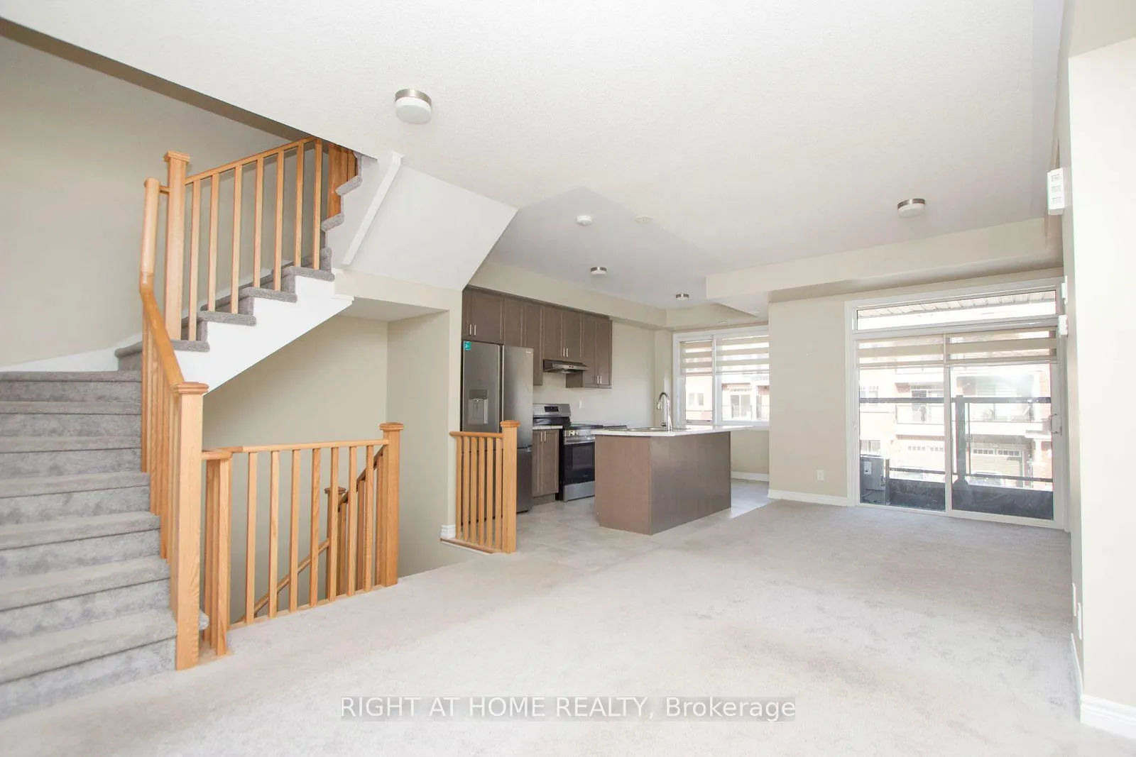 Photo 9 of 1104 Lockie Drive, Oshawa, Kedron — HOMEH