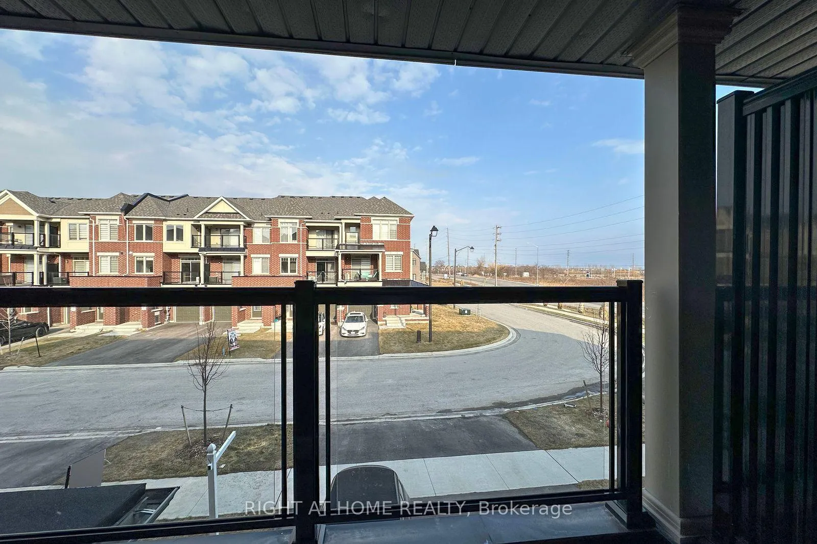 Photo 13 of 1104 Lockie Drive, Oshawa, Kedron — HOMEH