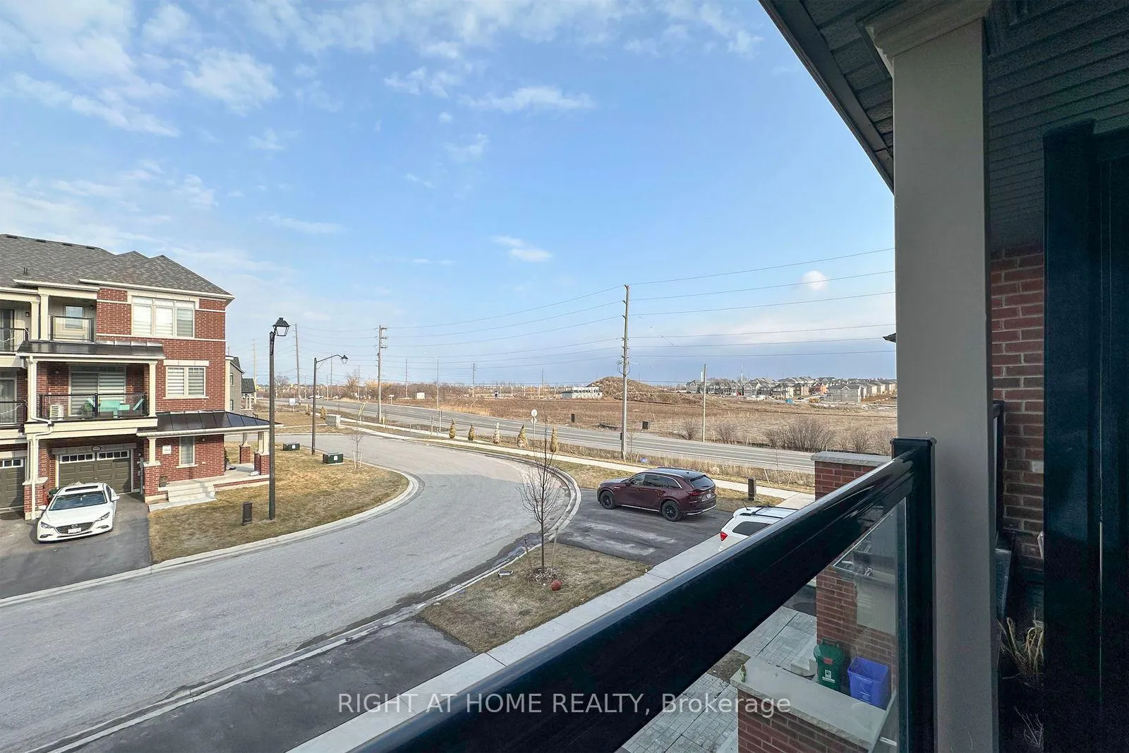 Photo 14 of 1104 Lockie Drive, Oshawa, Kedron — HOMEH