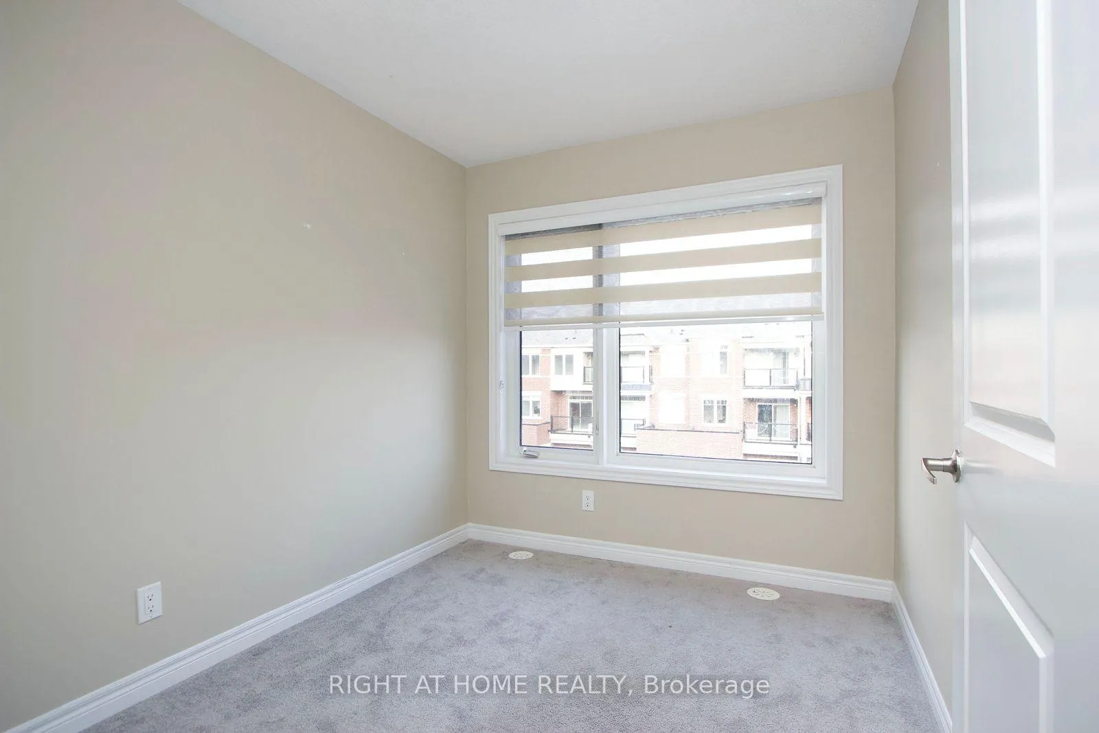 Photo 17 of 1104 Lockie Drive, Oshawa, Kedron — HOMEH