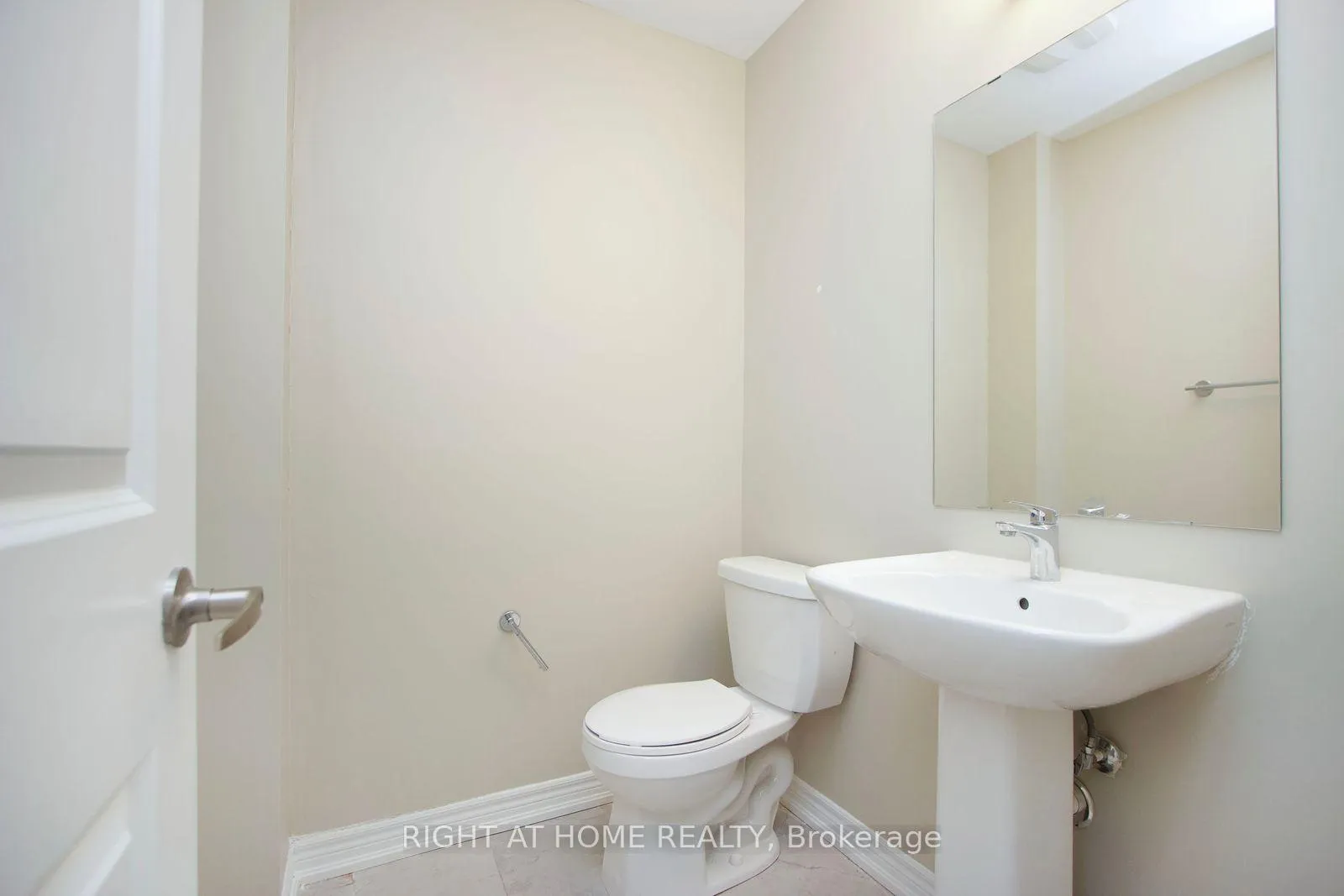 Photo 24 of 1104 Lockie Drive, Oshawa, Kedron — HOMEH