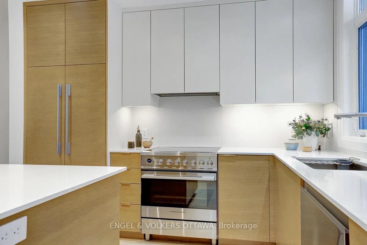 Photo 14 of 449 Edison Avenue, Ottawa, McKellar/Highland — HOMEH