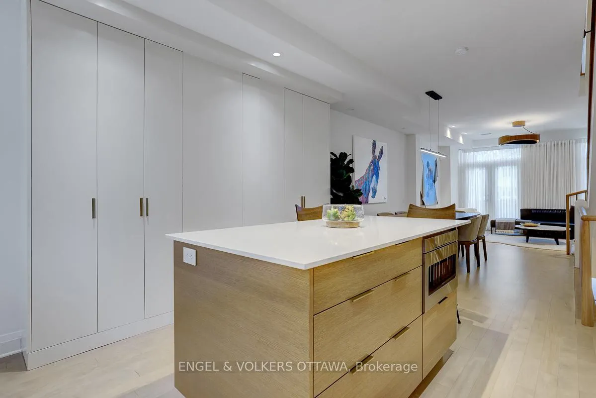 Photo 15 of 449 Edison Avenue, Ottawa, McKellar/Highland — HOMEH