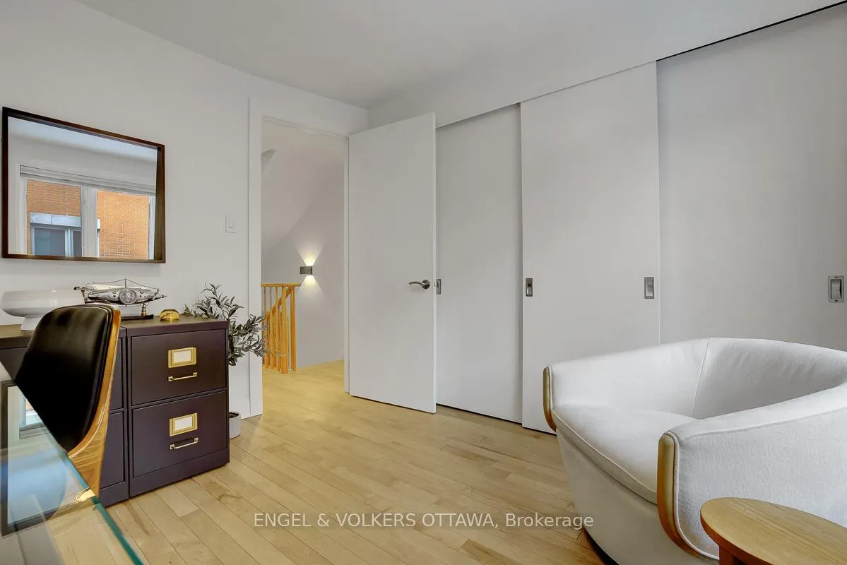 Photo 25 of 449 Edison Avenue, Ottawa, McKellar/Highland — HOMEH