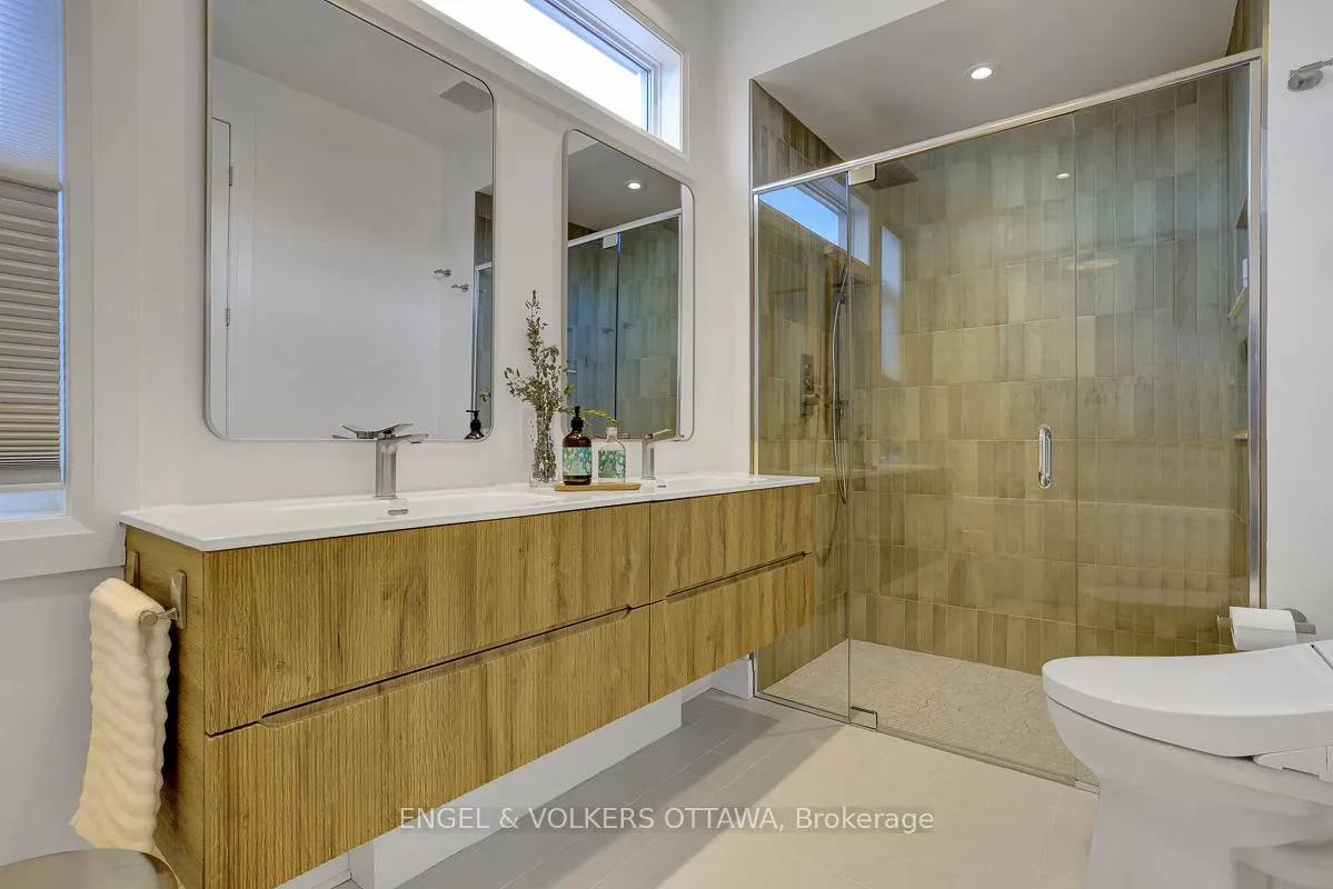 Photo 35 of 449 Edison Avenue, Ottawa, McKellar/Highland — HOMEH