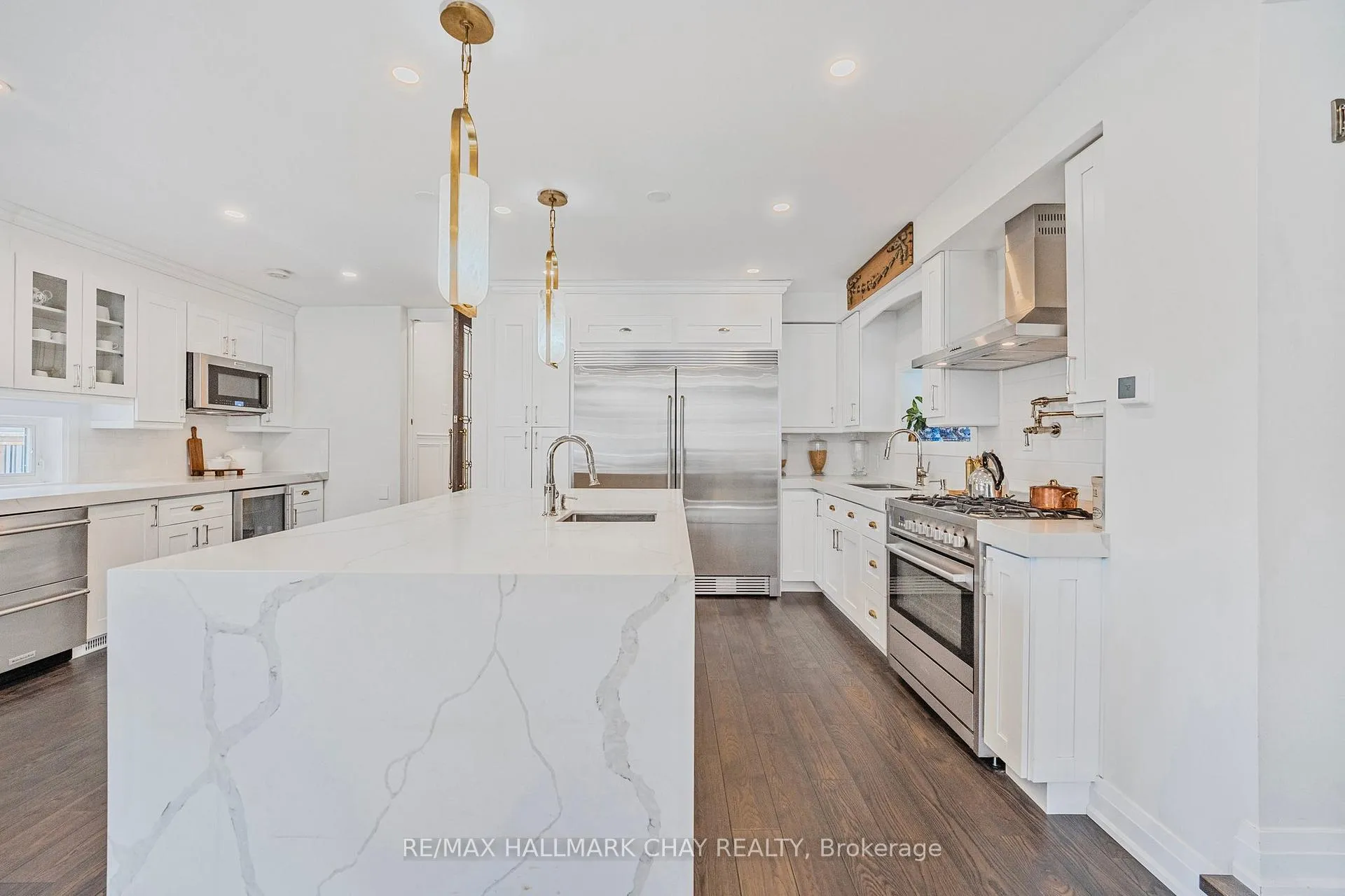 Photo 20 of 11 Catherine Avenue, Aurora, Aurora Village — HOMEH