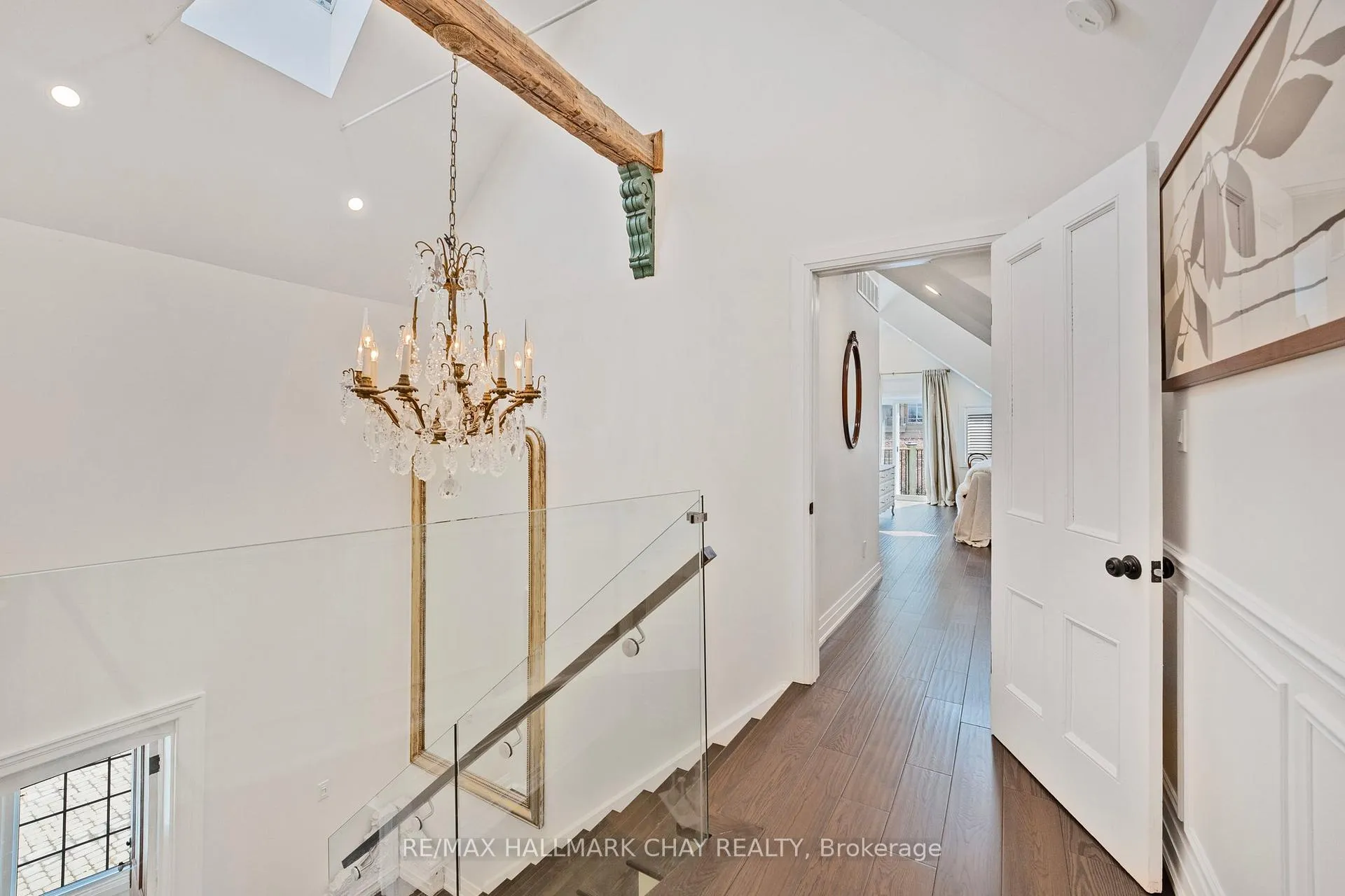 Photo 23 of 11 Catherine Avenue, Aurora, Aurora Village — HOMEH