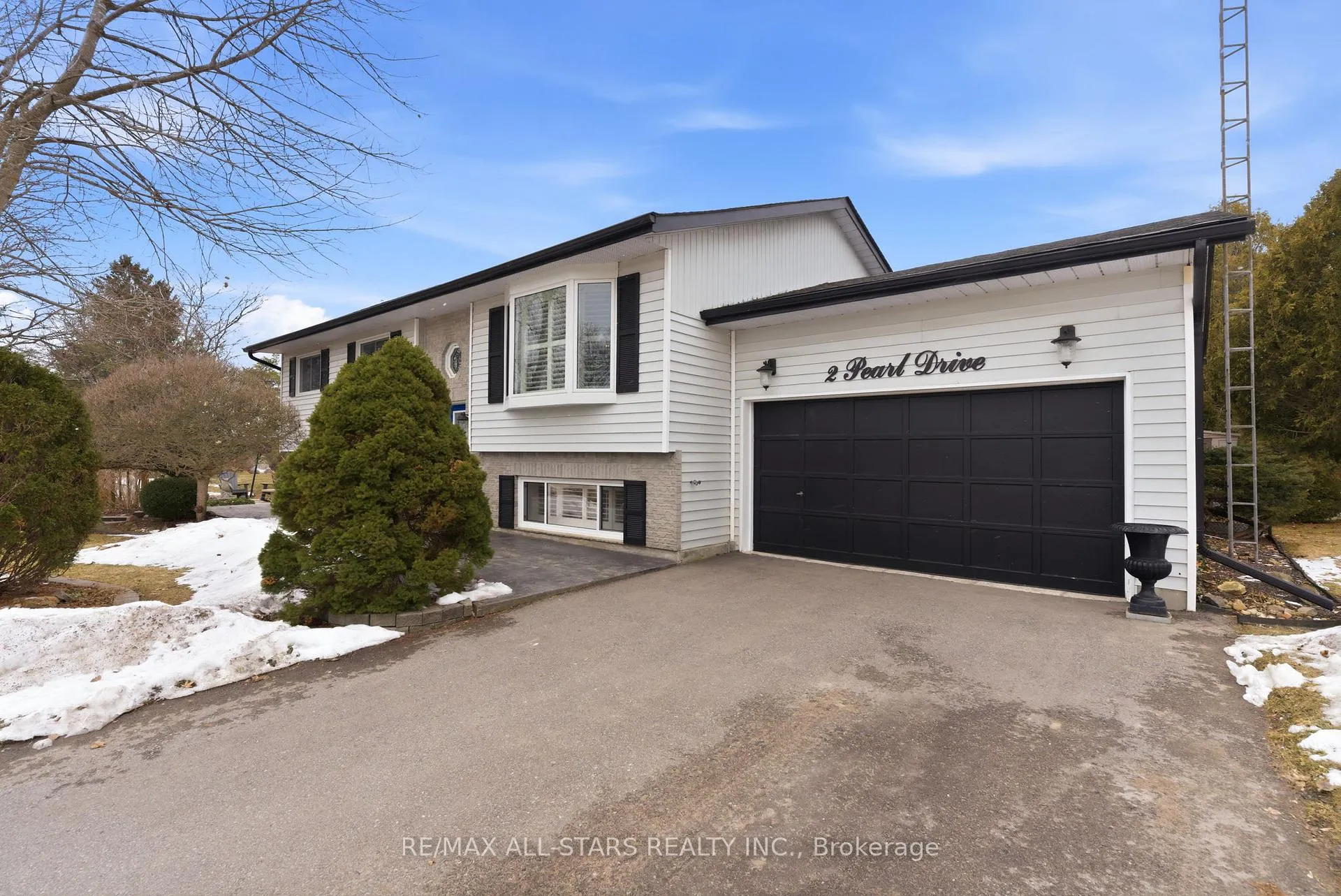 Photo 2 of 2 Pearl Drive, Scugog, Rural Scugog — HOMEH