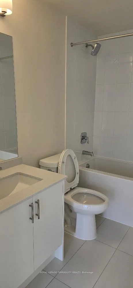 Photo 16 of Unit 411, 27 Korda Gate, Vaughan, Vellore Village — HOMEH