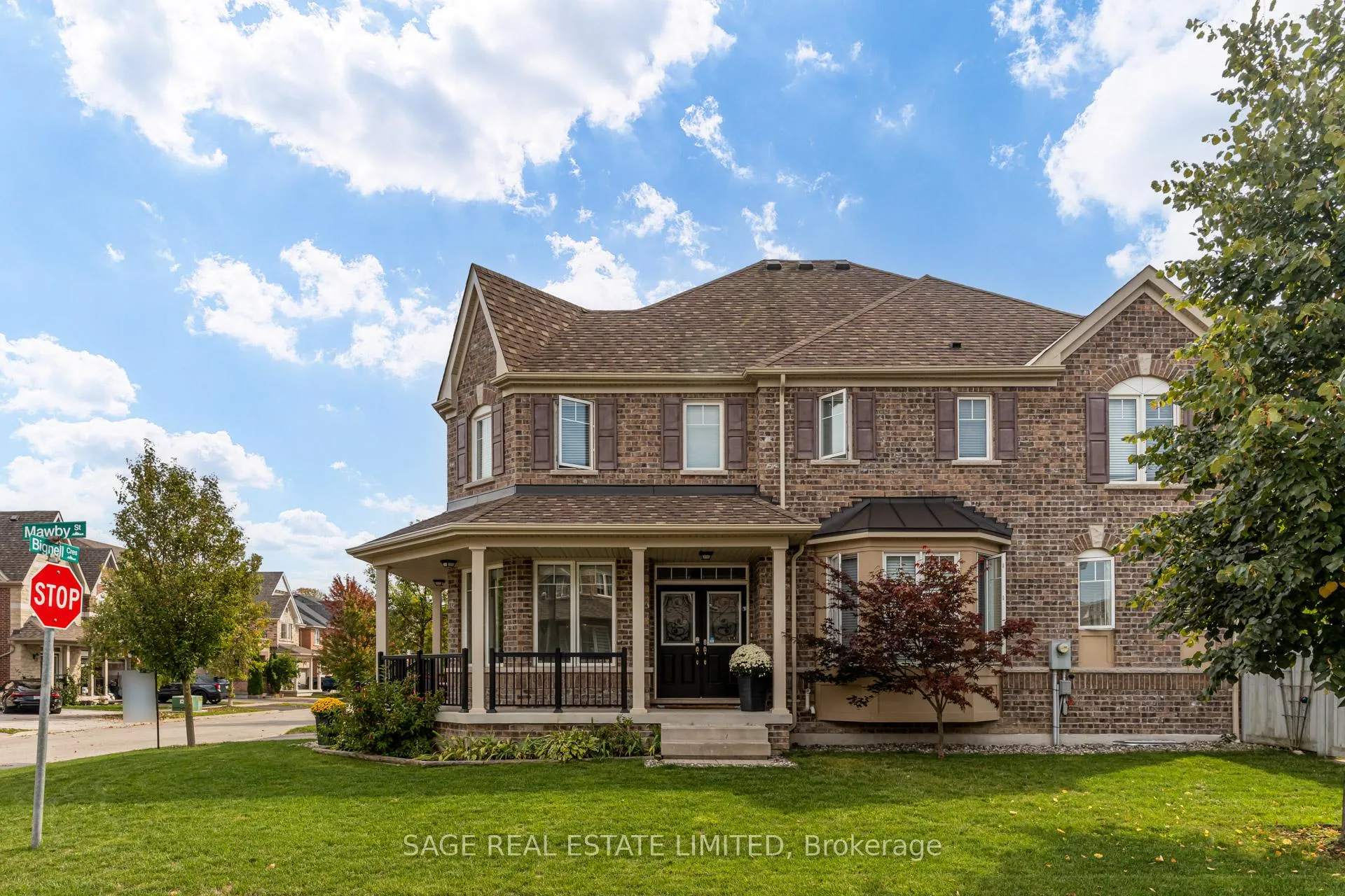 Photo 2 of 43 Bignell Crescent, Ajax, Northeast Ajax — HOMEH