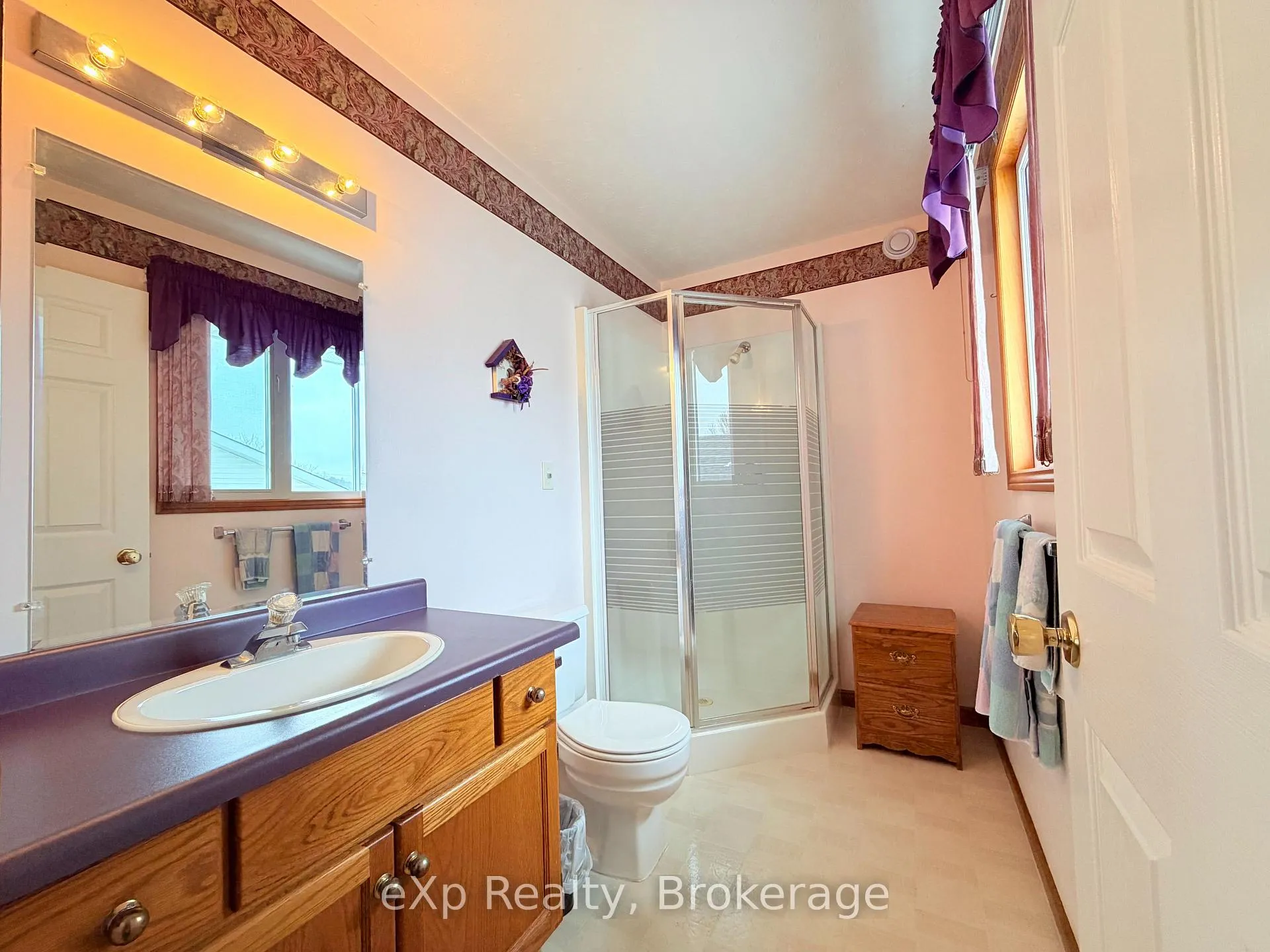 Photo 15 of 27 Willow Street, Brockton — HOMEH