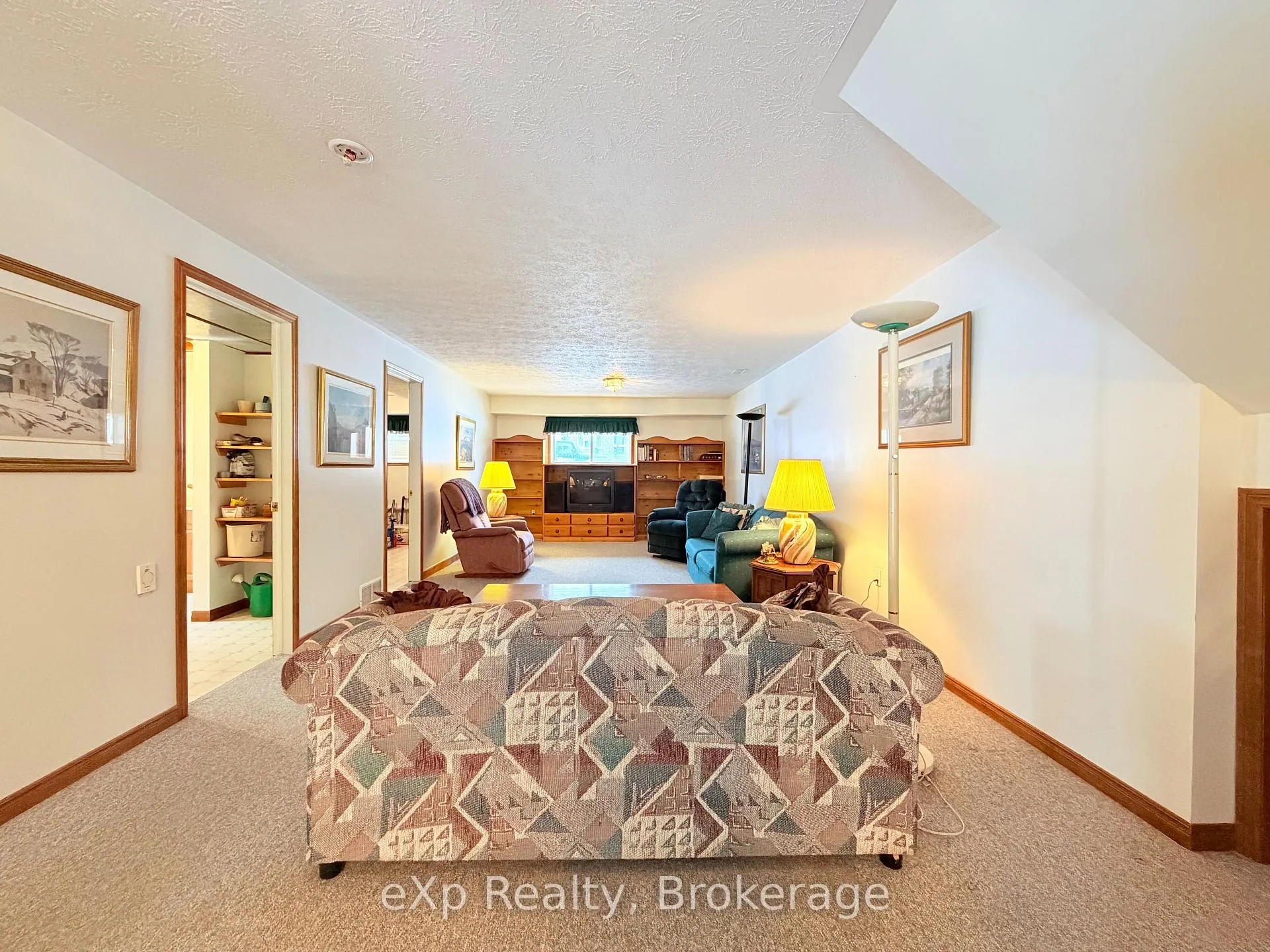Photo 16 of 27 Willow Street, Brockton — HOMEH