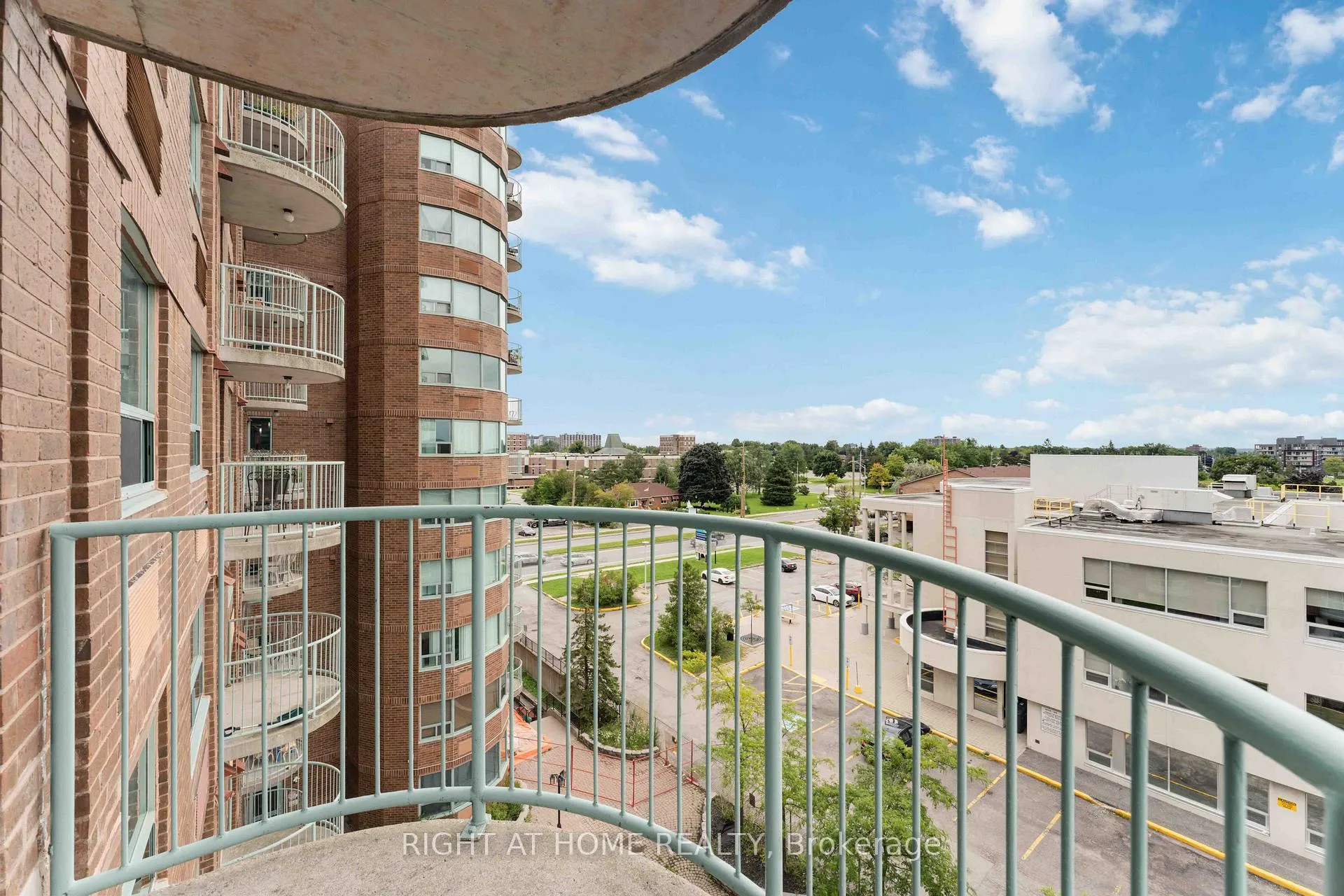 Photo 26 of Unit 605, 1440 Heron Road, Ottawa, Heron Gate/Industrial Park — HOMEH