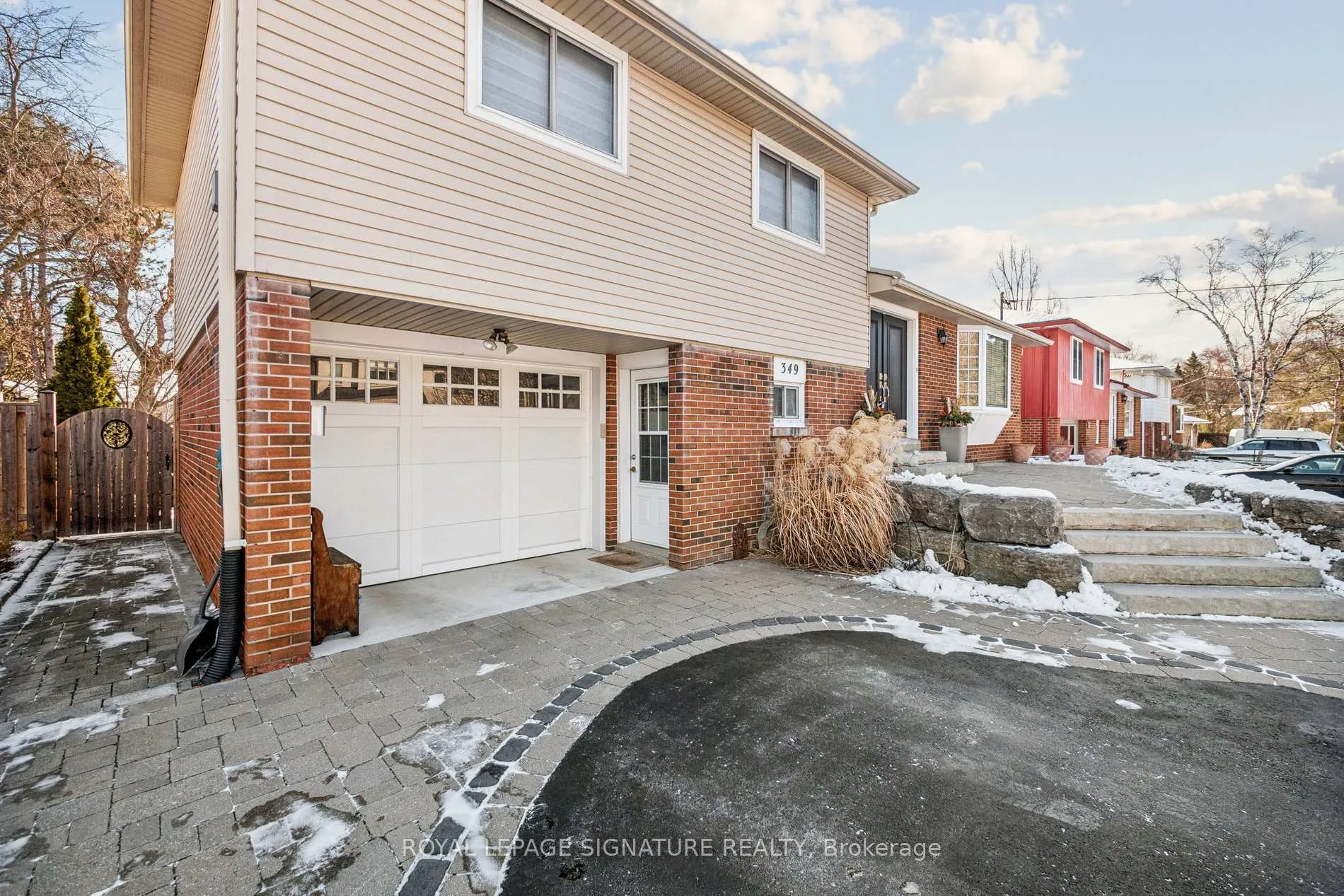 Photo 2 of 349 Jaybell Grove, Scarborough, Rouge — HOMEH