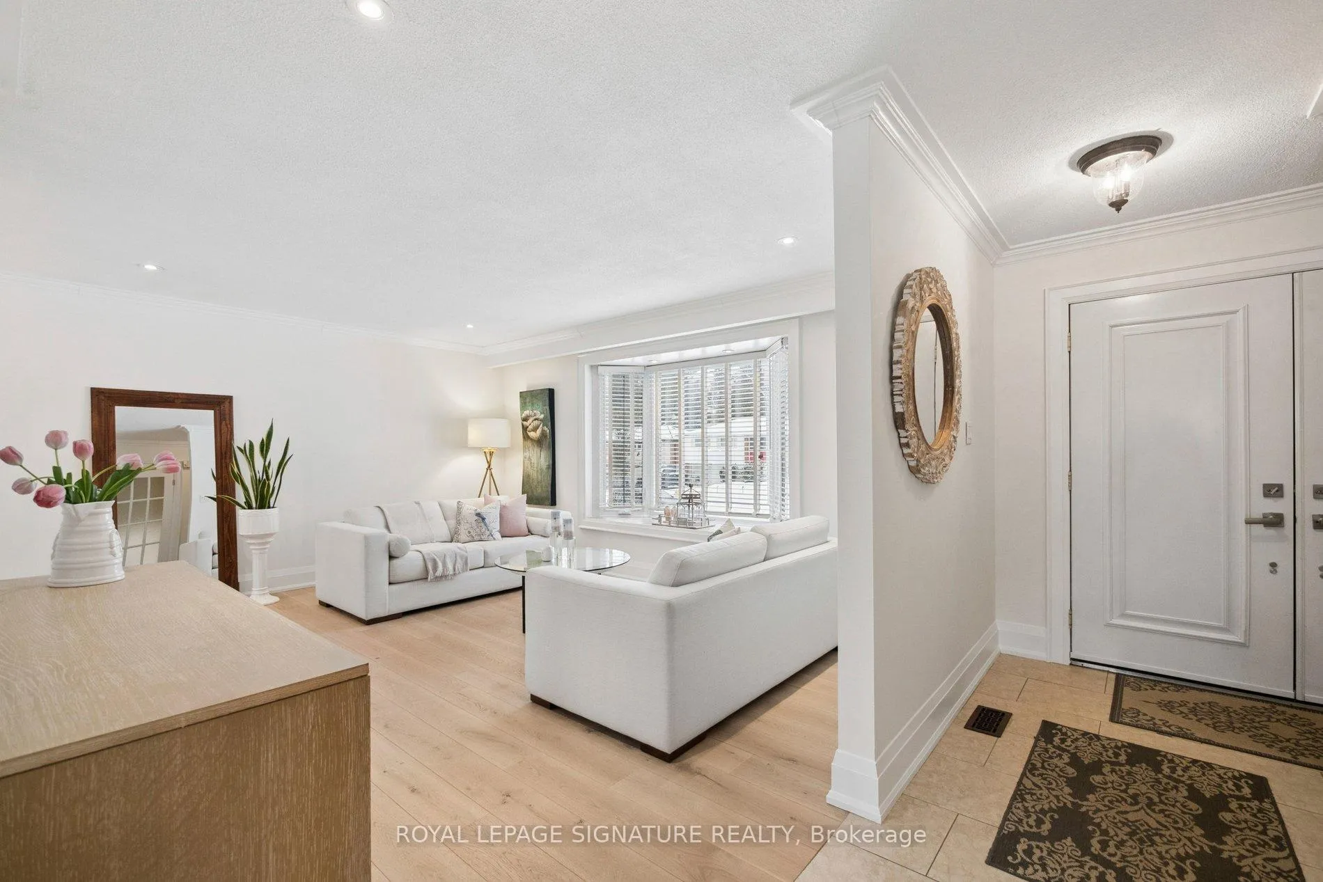 Photo 4 of 349 Jaybell Grove, Scarborough, Rouge — HOMEH
