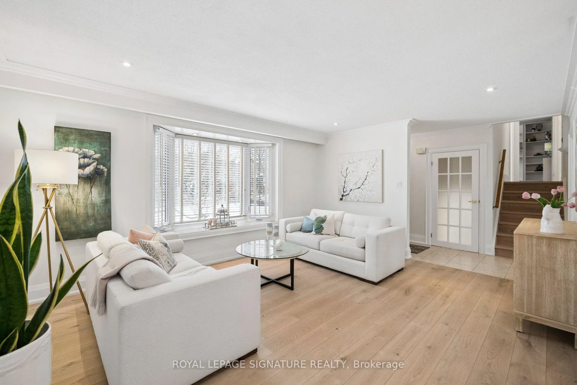 Photo 5 of 349 Jaybell Grove, Scarborough, Rouge — HOMEH