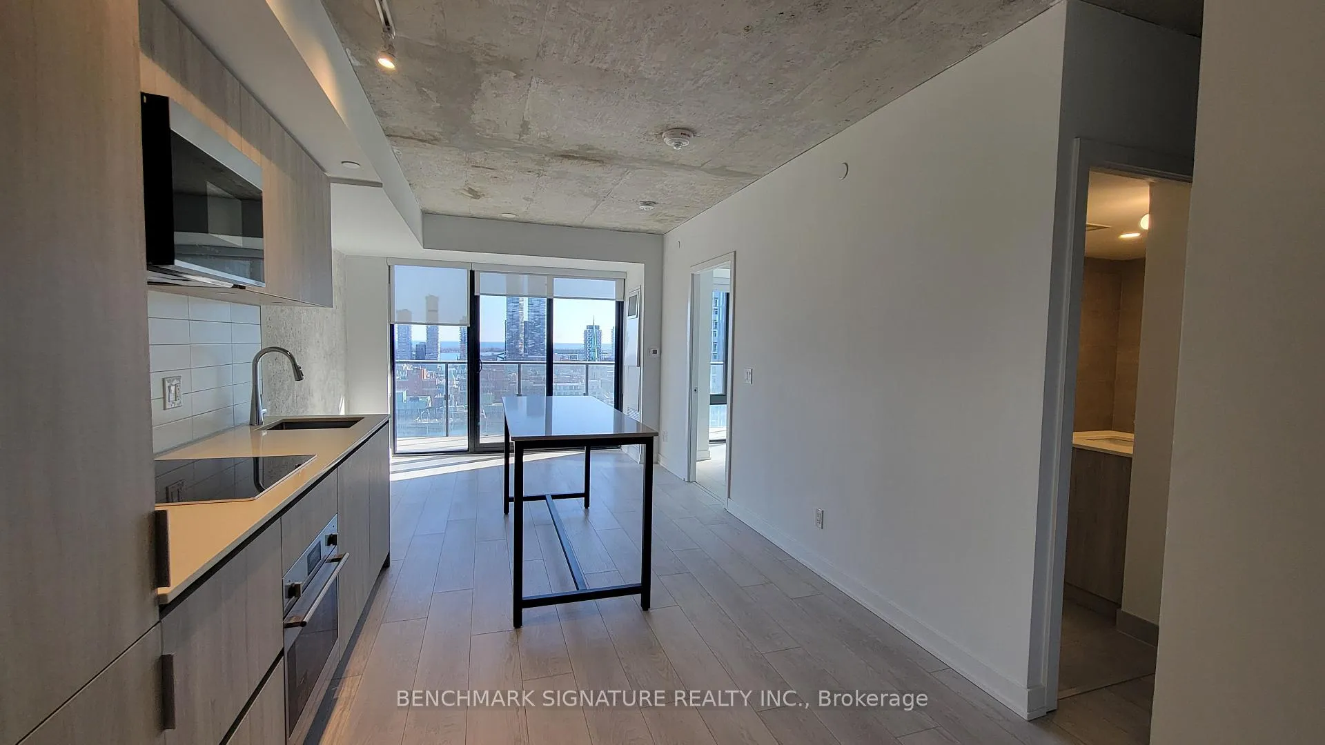 Photo 9 of Unit 2108, 47 Mutual Street, Toronto, Church-Yonge Corridor — HOMEH