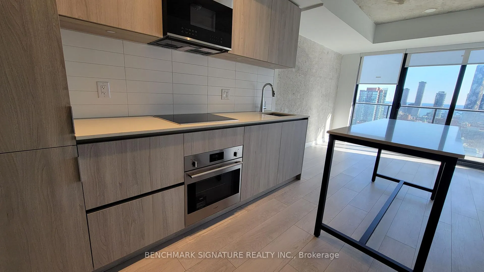 Photo 10 of Unit 2108, 47 Mutual Street, Toronto, Church-Yonge Corridor — HOMEH