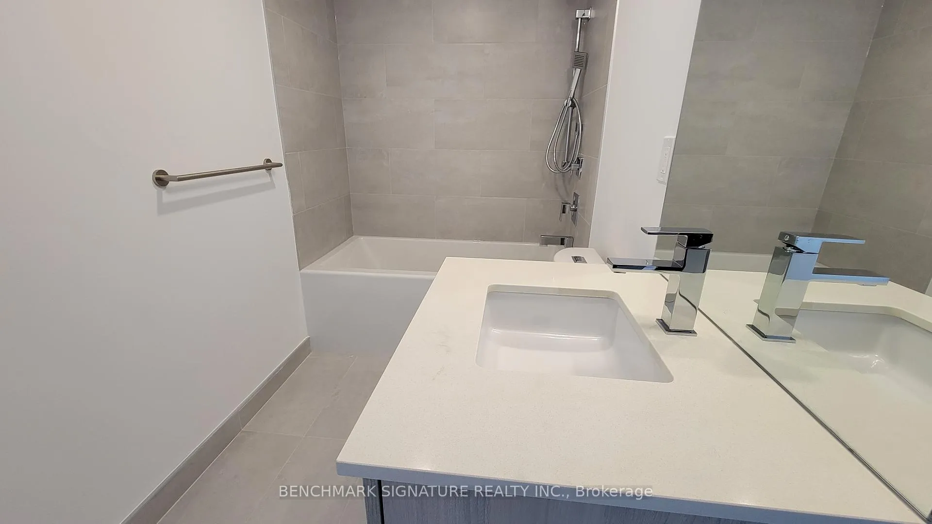 Photo 12 of Unit 2108, 47 Mutual Street, Toronto, Church-Yonge Corridor — HOMEH