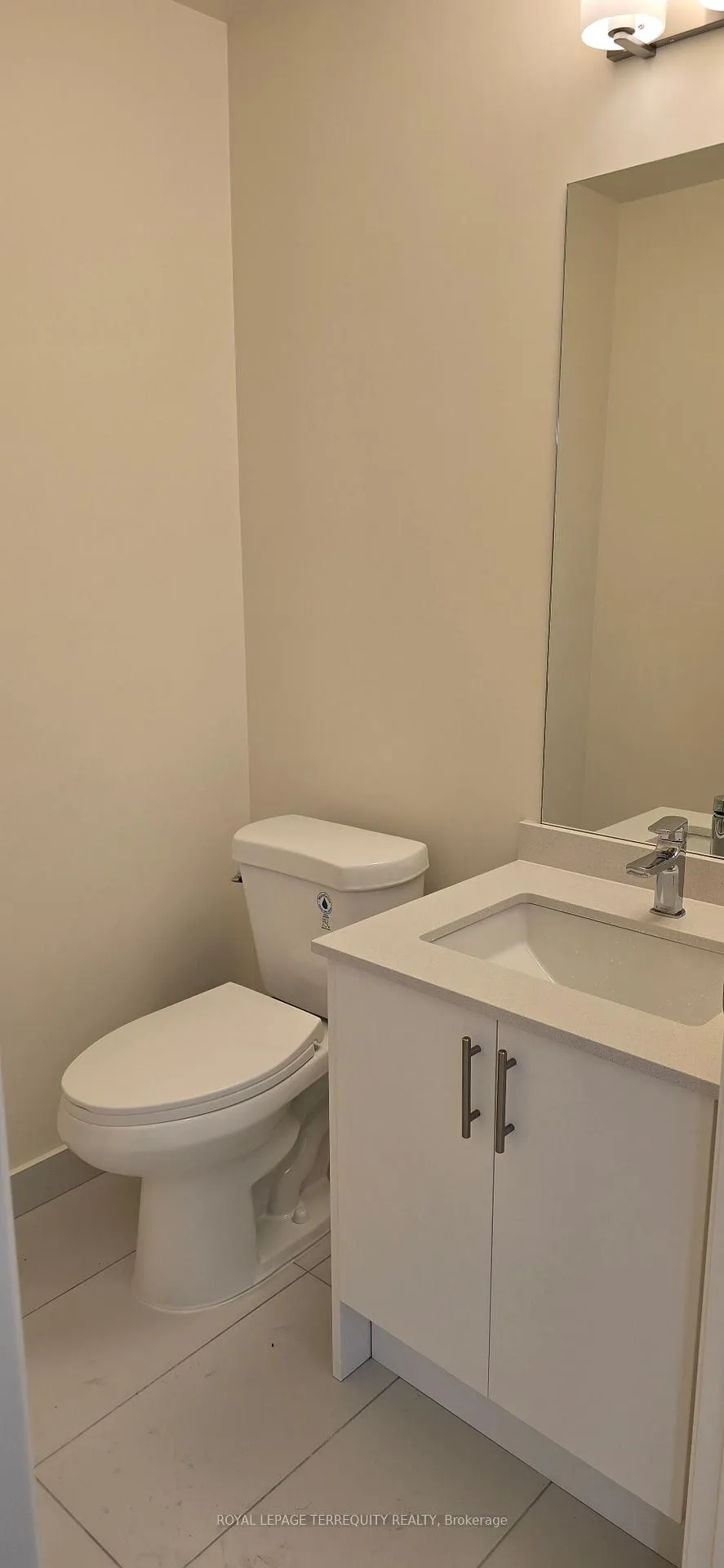 Photo 5 of Unit 1009, 27 Korda Gate, Vaughan, Vellore Village — HOMEH