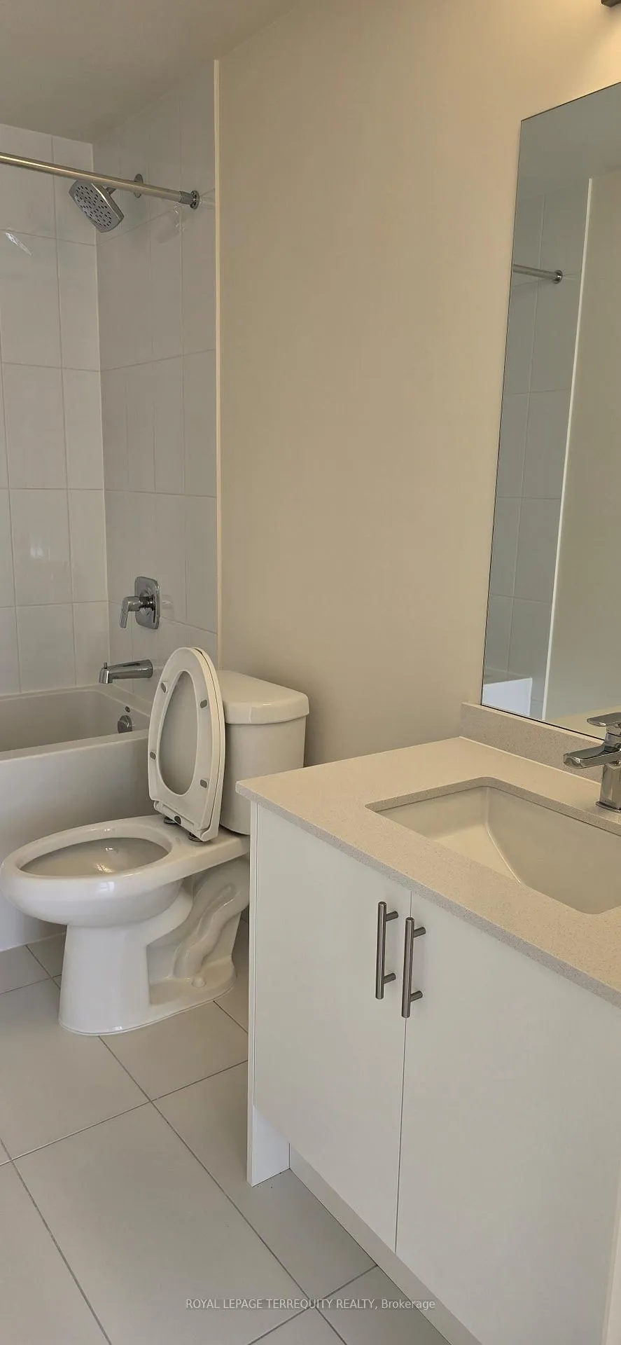 Photo 8 of Unit 1009, 27 Korda Gate, Vaughan, Vellore Village — HOMEH