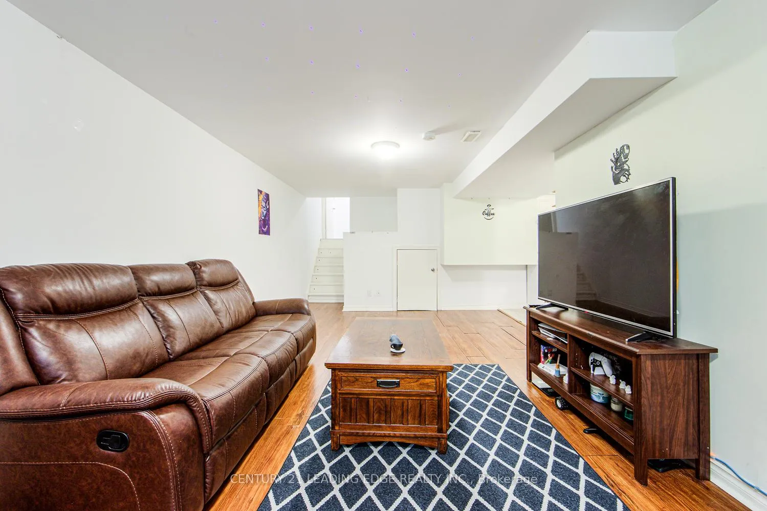 Photo 7 of Unit Walkout Basement, 45 Wales Avenue, Markham, Old Markham Village — HOMEH