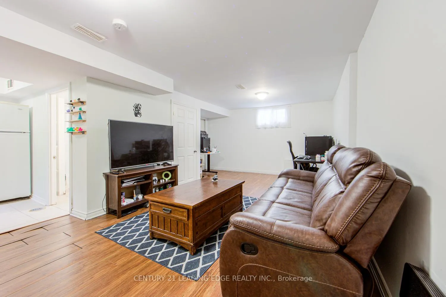 Photo 9 of Unit Walkout Basement, 45 Wales Avenue, Markham, Old Markham Village — HOMEH