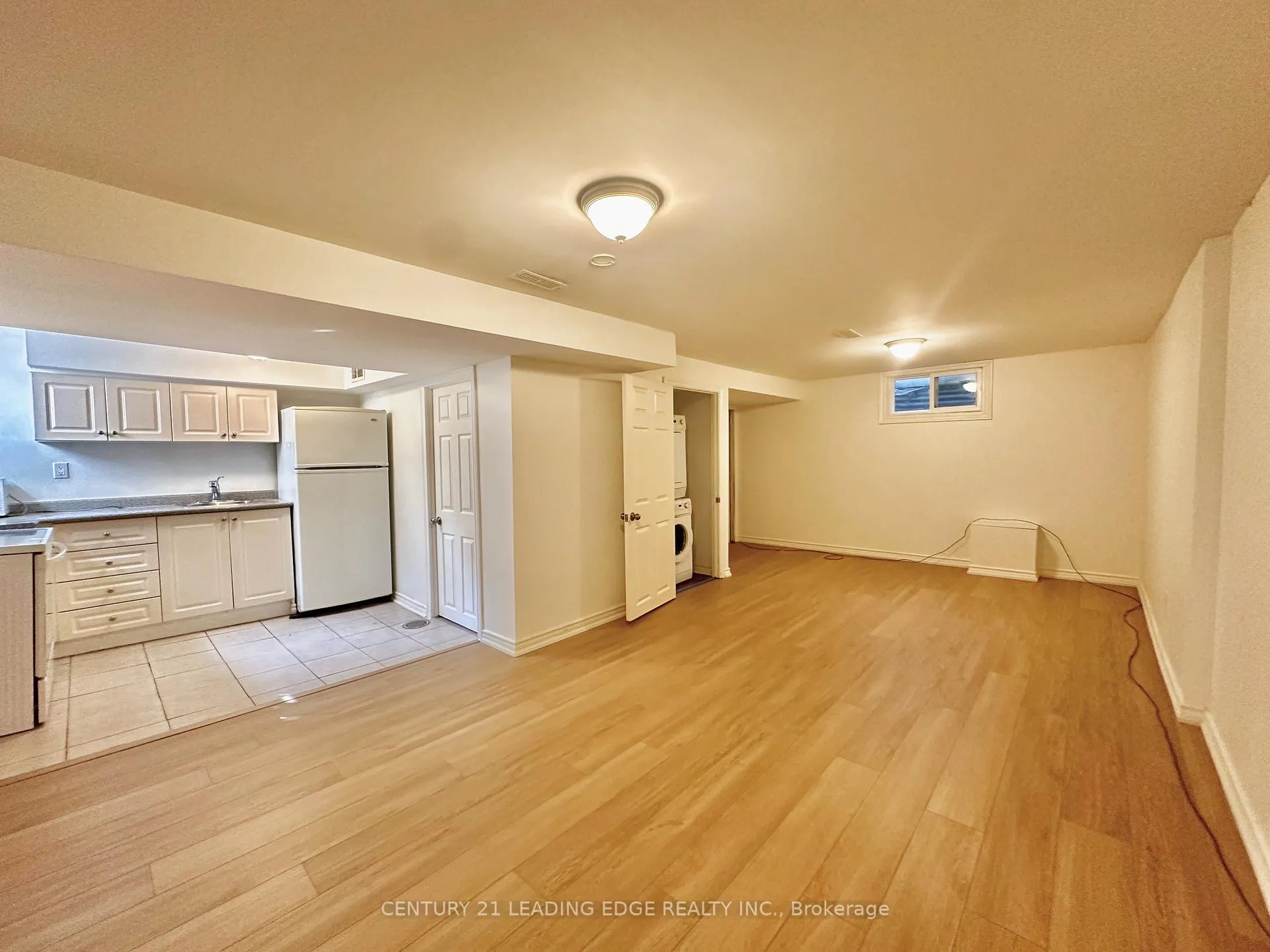 Photo 10 of Unit Walkout Basement, 45 Wales Avenue, Markham, Old Markham Village — HOMEH
