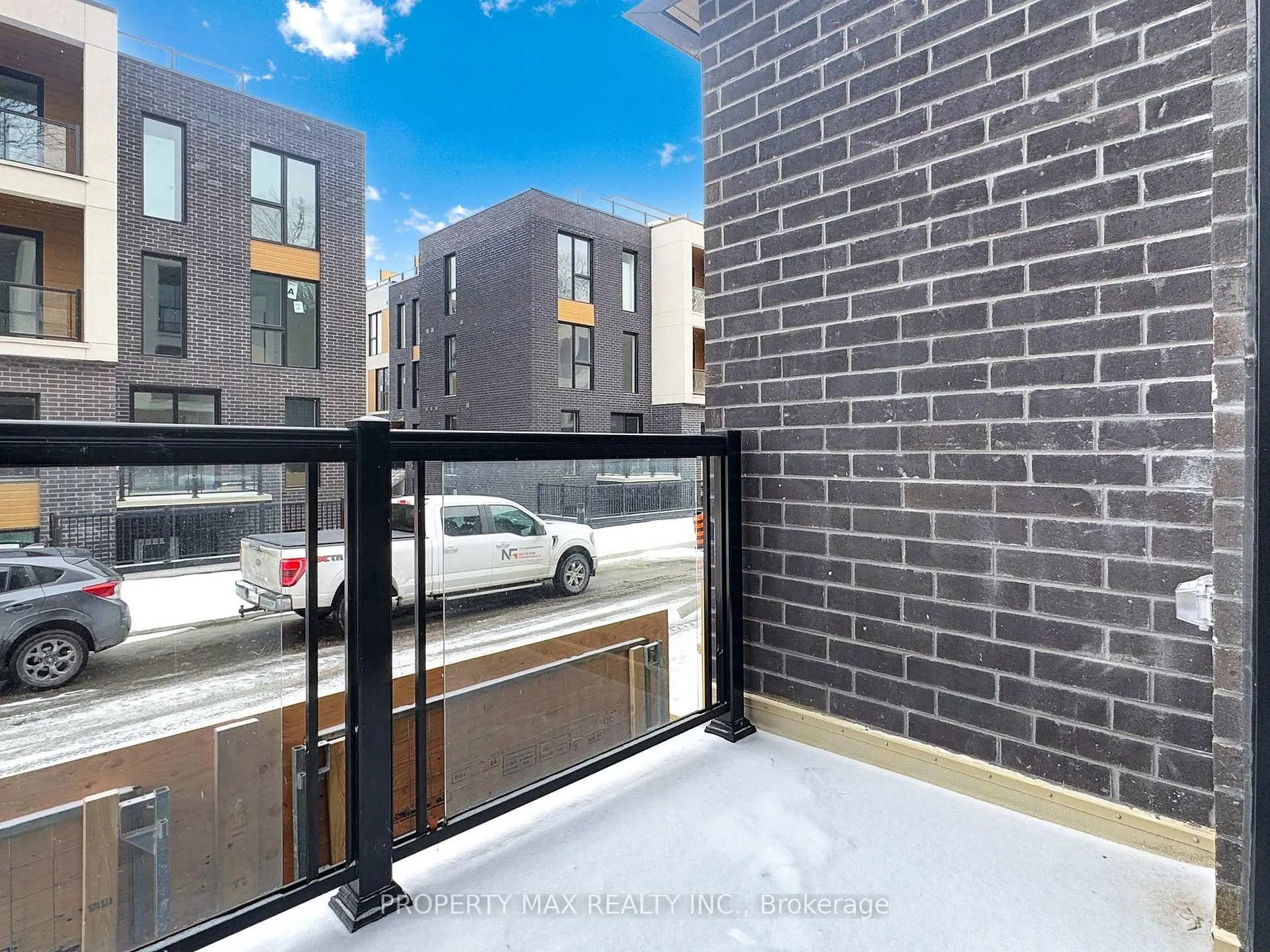 Photo 19 of Unit 5, 174 Clonmore Drive, Scarborough, Birchcliffe-Cliffside — HOMEH