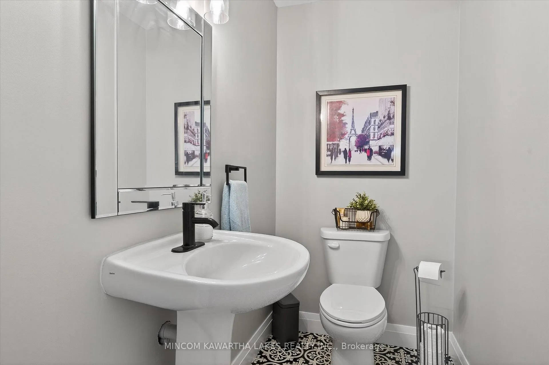 Photo 15 of 200 Kildeer Lane, Selwyn — HOMEH