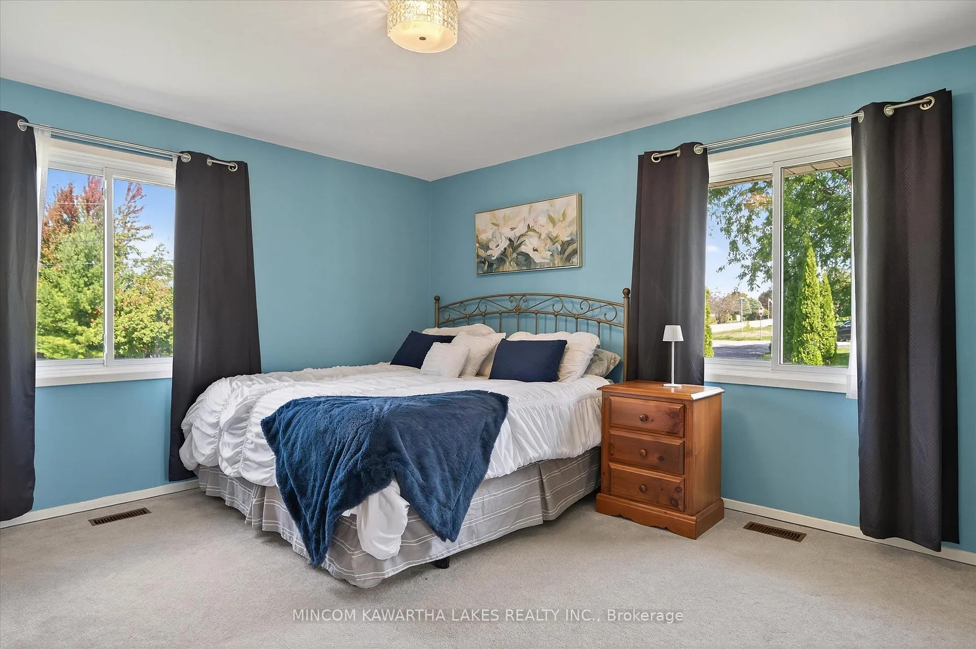 Photo 16 of 200 Kildeer Lane, Selwyn — HOMEH