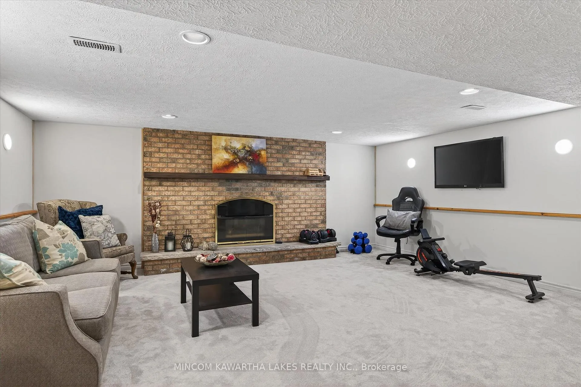 Photo 27 of 200 Kildeer Lane, Selwyn — HOMEH