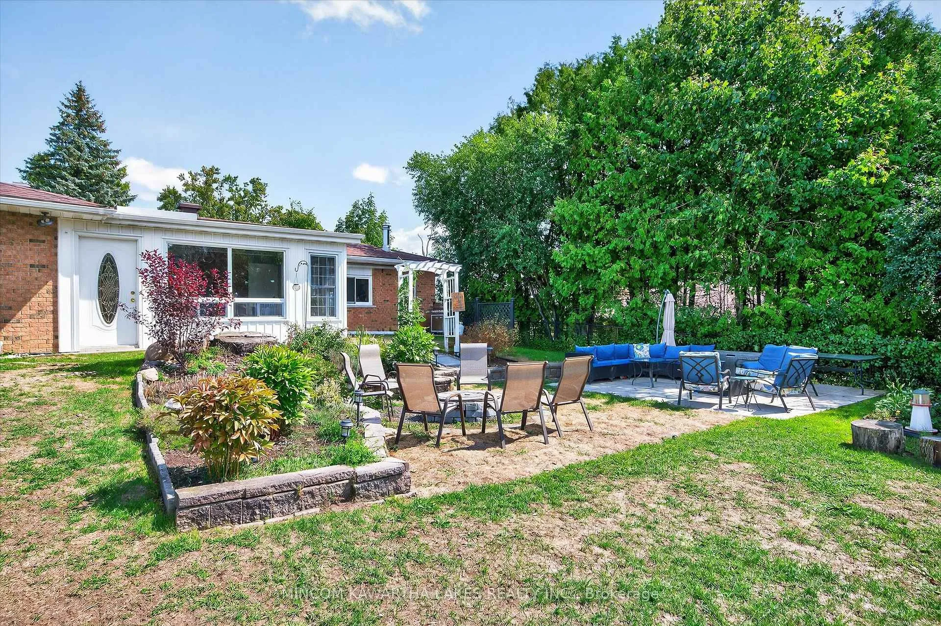Photo 38 of 200 Kildeer Lane, Selwyn — HOMEH