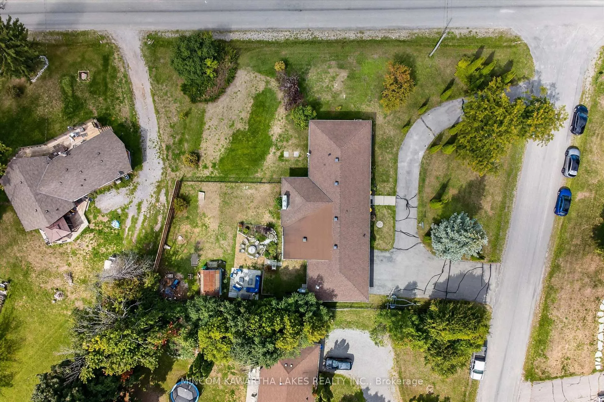 Photo 47 of 200 Kildeer Lane, Selwyn — HOMEH