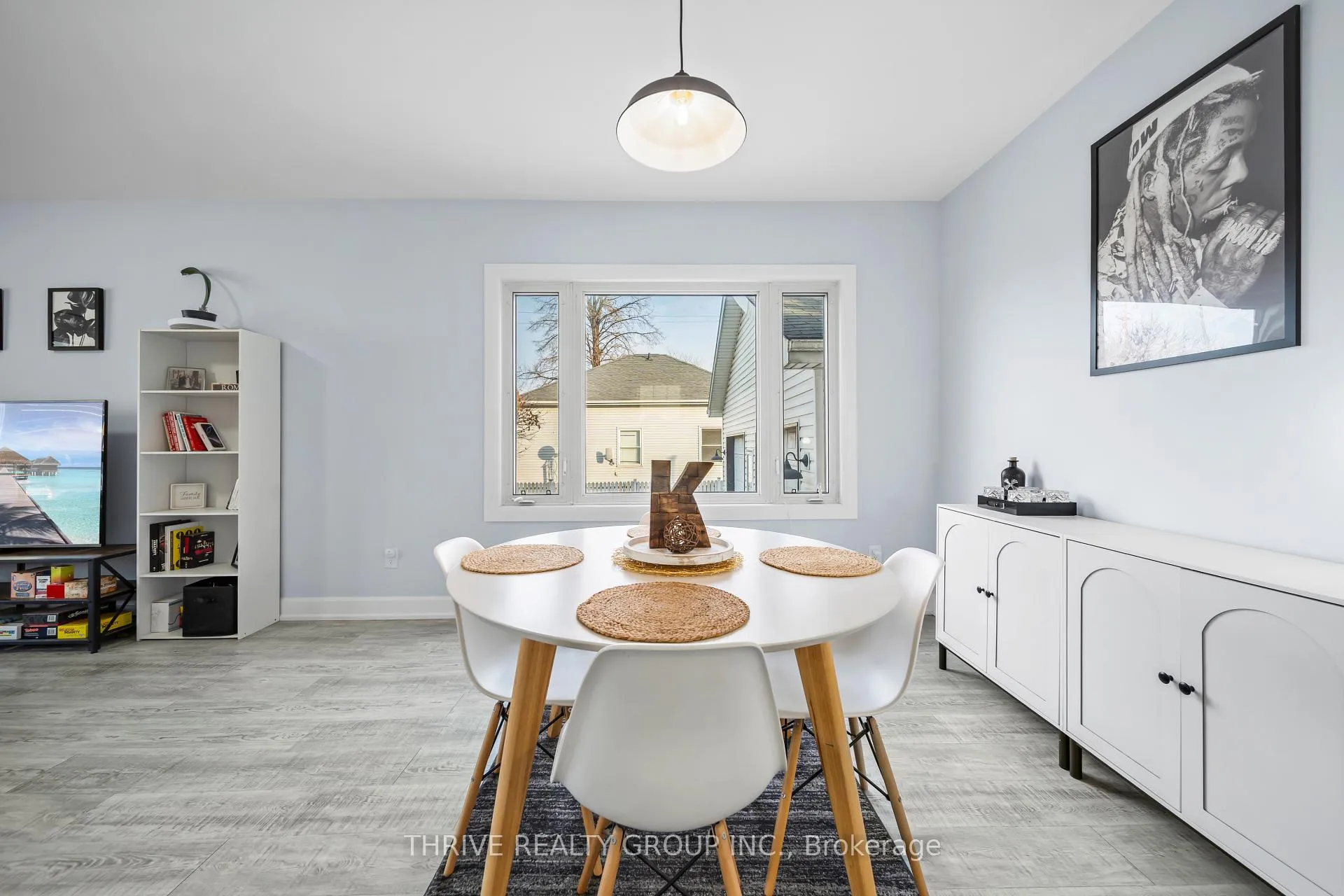 Photo 12 of 204 Wellington Street, St. Thomas — HOMEH