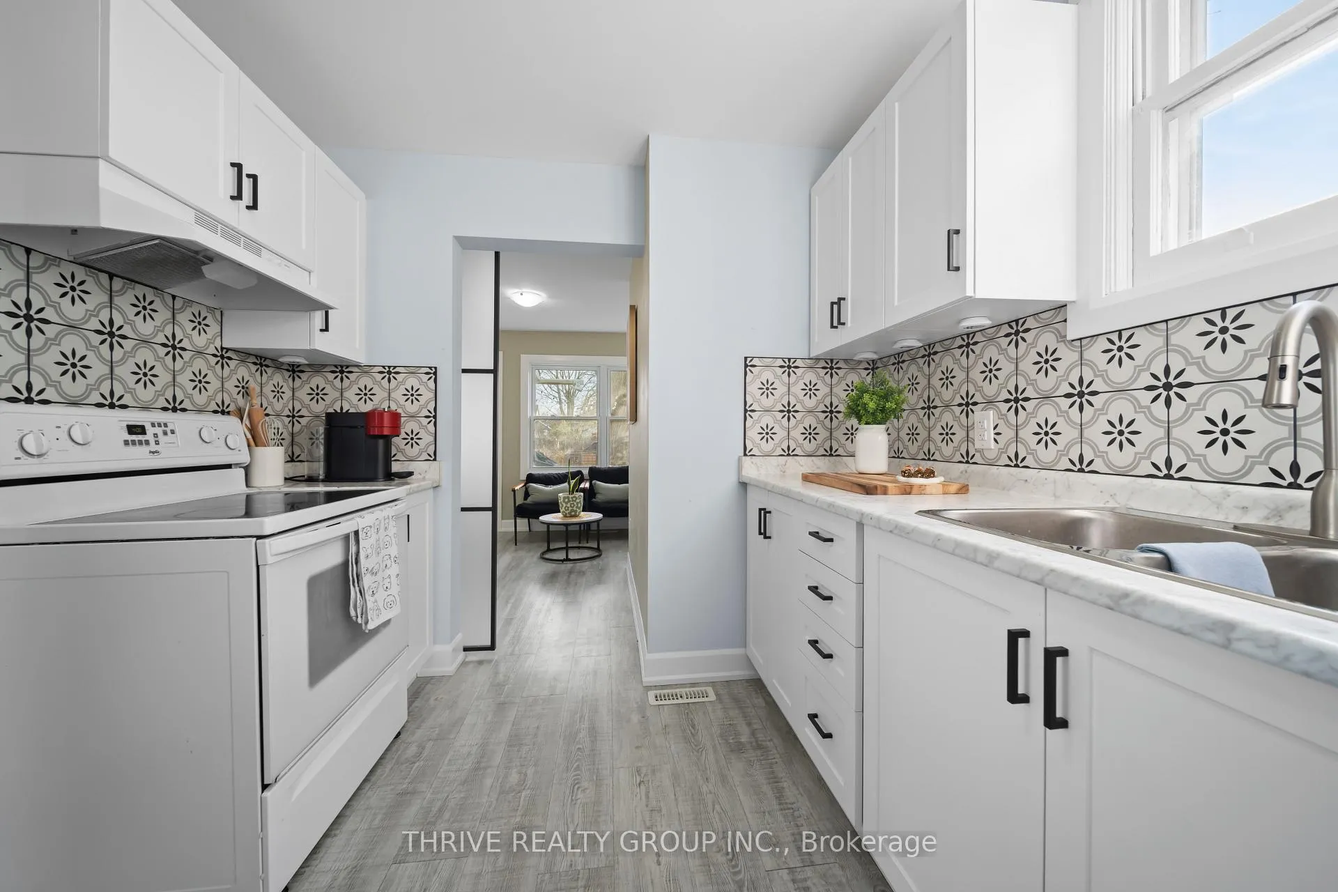 Photo 13 of 204 Wellington Street, St. Thomas — HOMEH