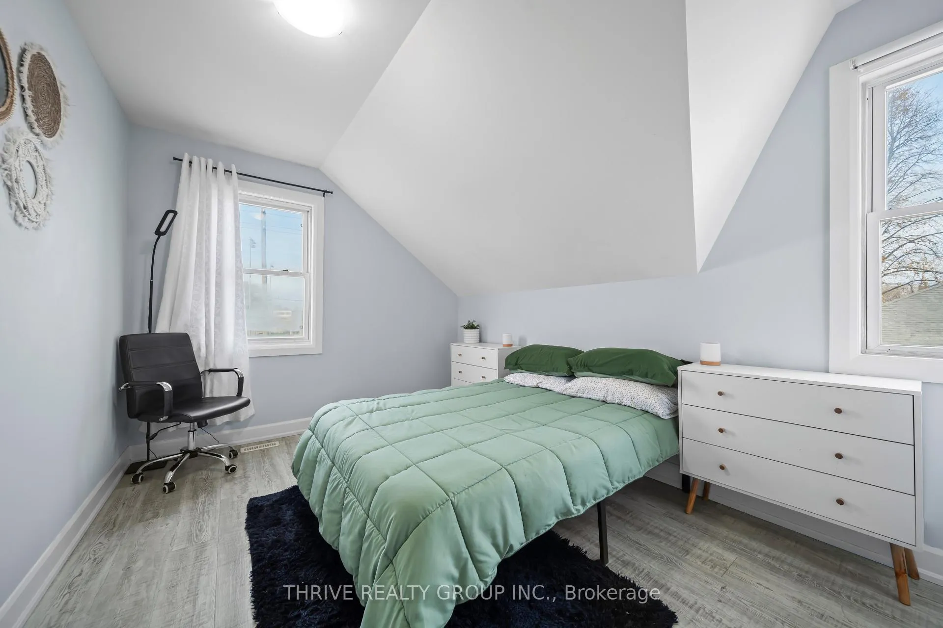 Photo 21 of 204 Wellington Street, St. Thomas — HOMEH