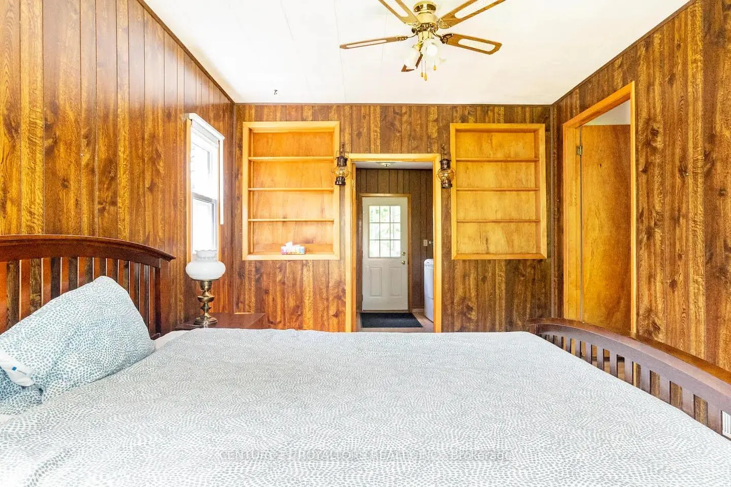 Photo 14 of 570 Phillip Street E, Gravenhurst, Muskoka (S) — HOMEH