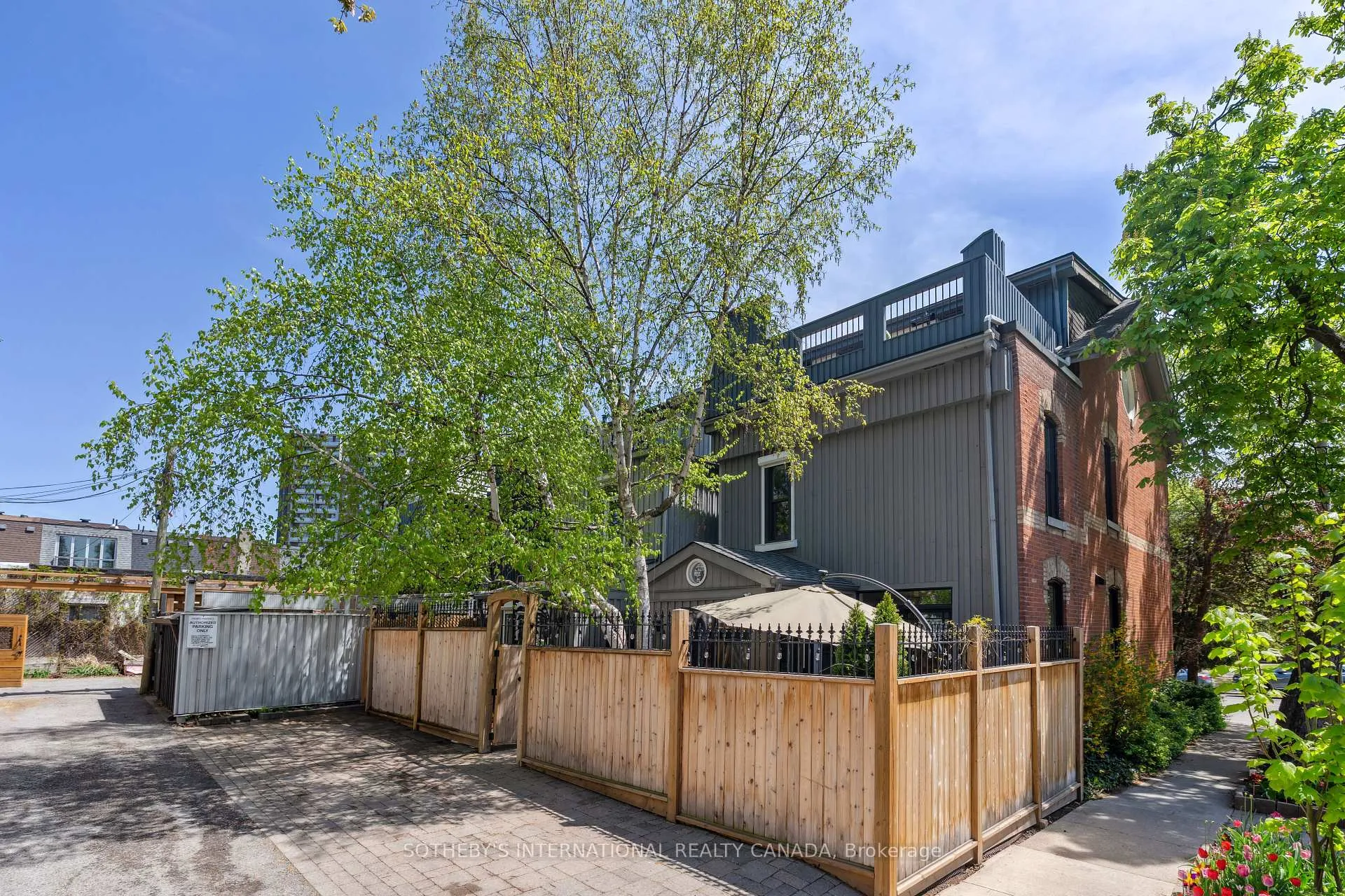 Photo 39 of 458-460 Gerrard Street E, Toronto, Cabbagetown-South St. James Town — HOMEH