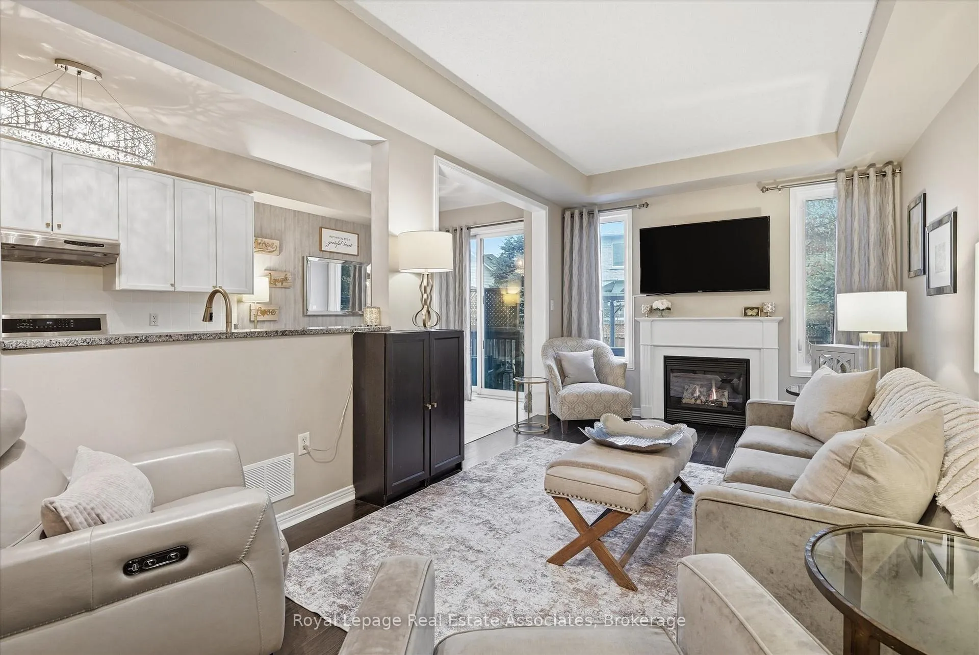 Photo 5 of Unit 41, 4241 Sarazen Drive, Burlington, Rose — HOMEH